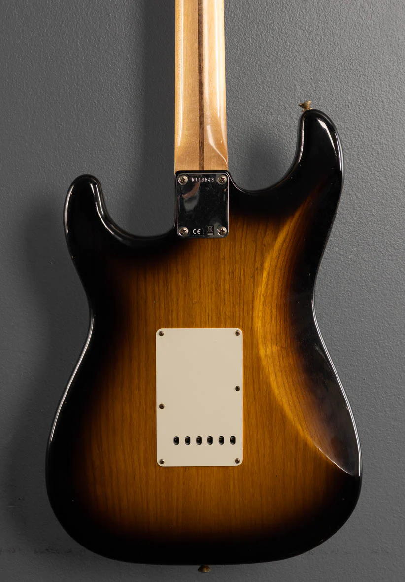 1955 Journeyman Relic Stratocaster - Two Tone Sunburst - Image 4