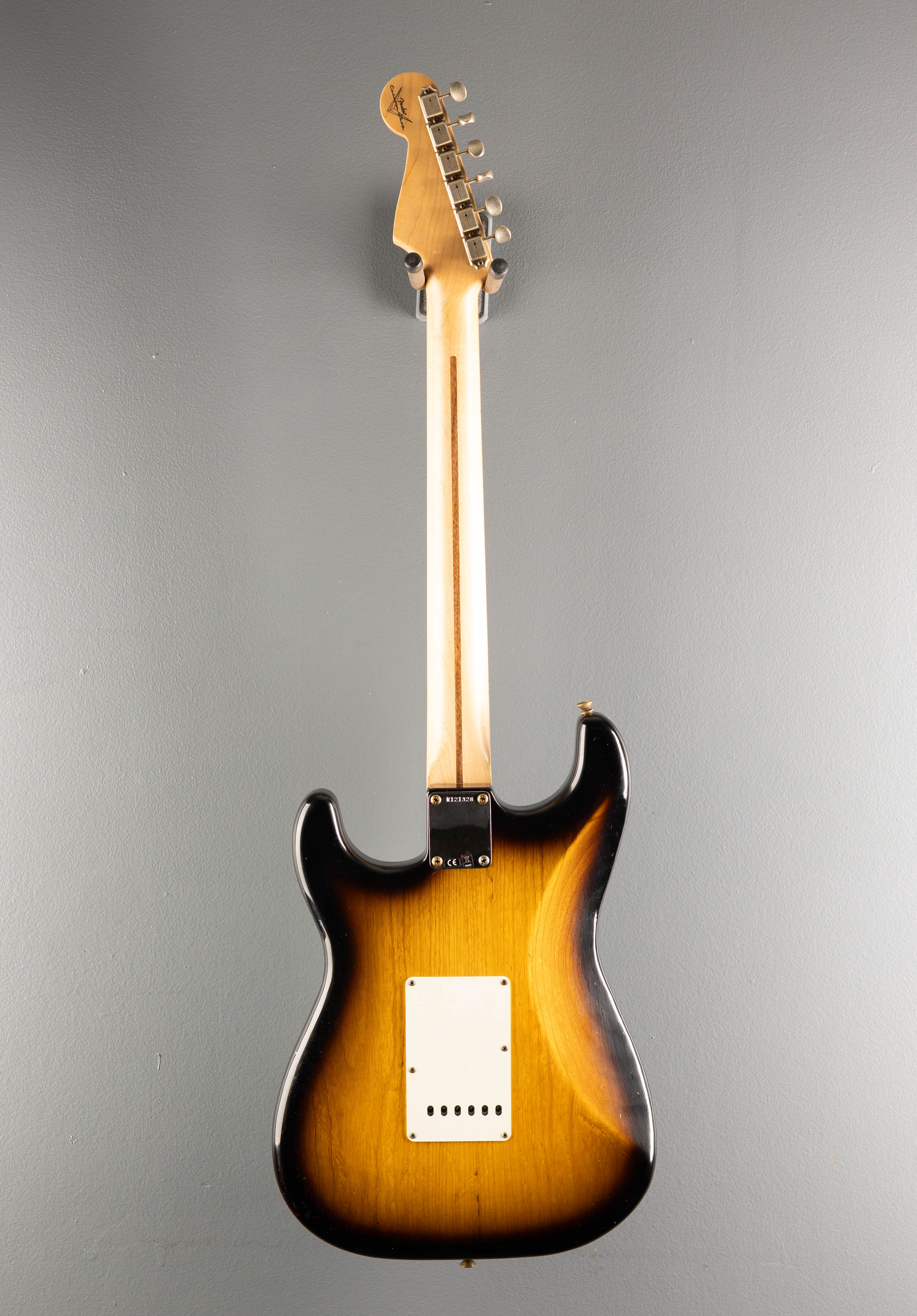1955 Journeyman Relic Stratocaster - Two Tone Sunburst - Image 5
