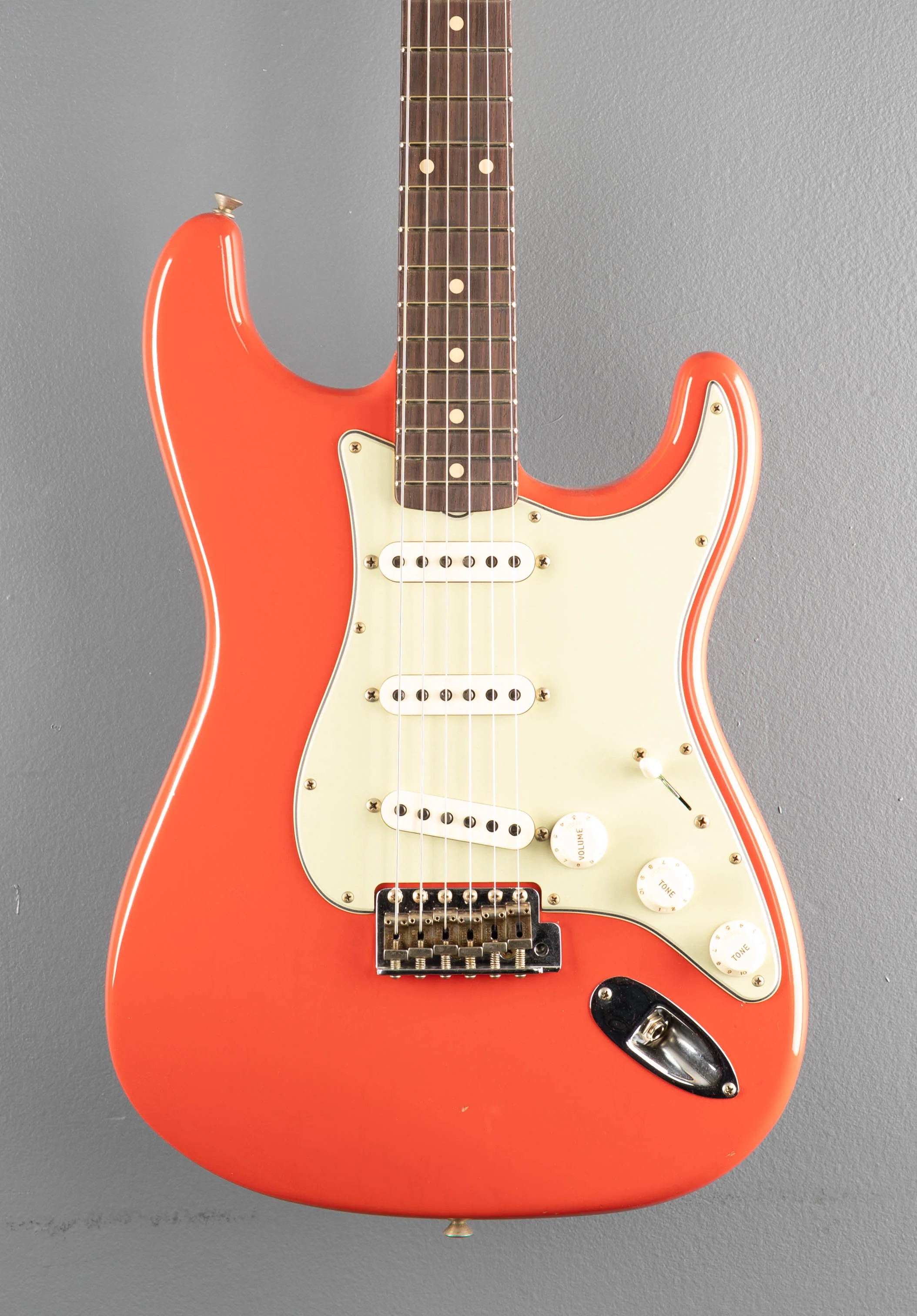1960 Journeyman Relic Stratocaster - Aged Fiesta Red - Image 2