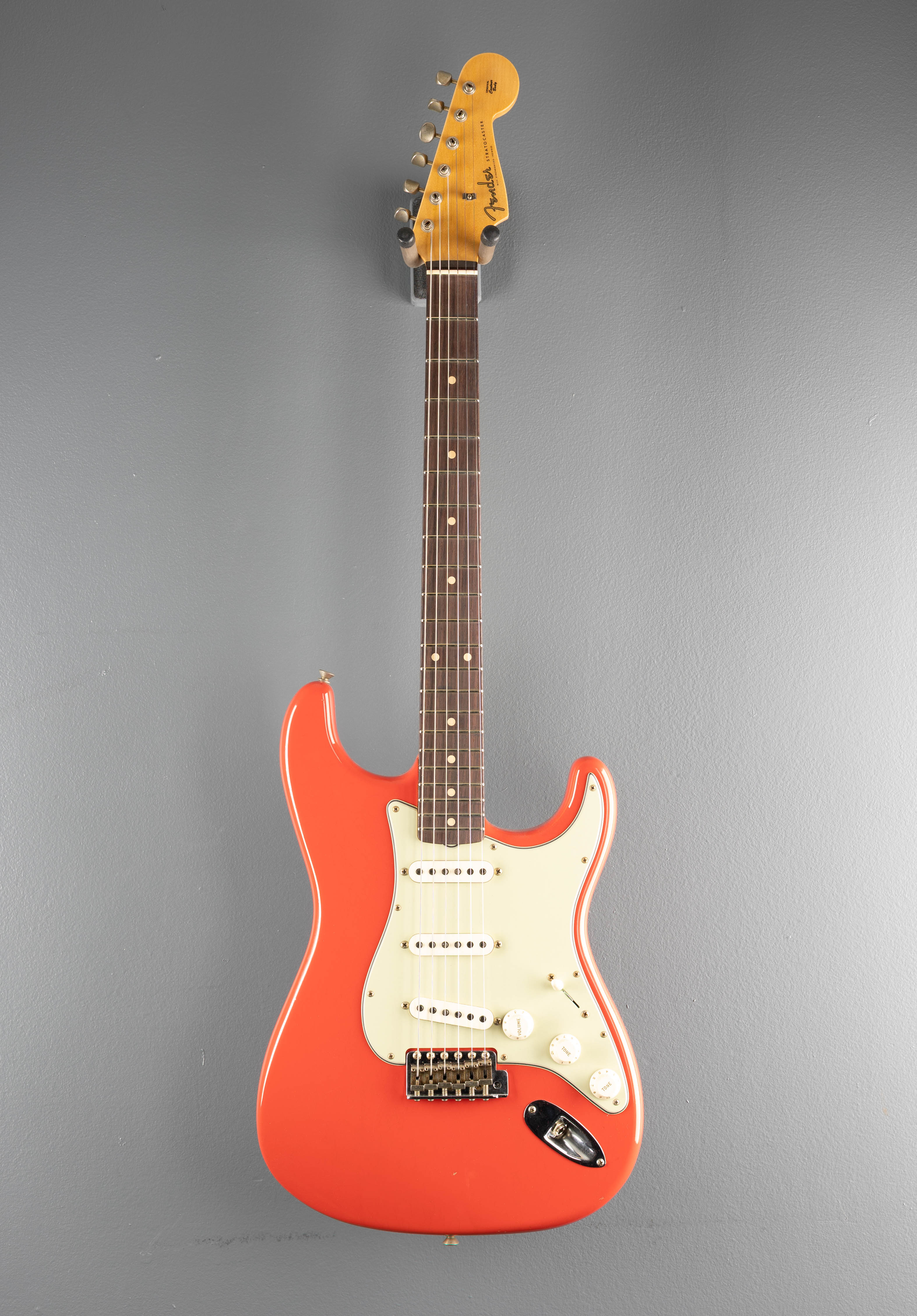 1960 Journeyman Relic Stratocaster - Aged Fiesta Red - Image 3