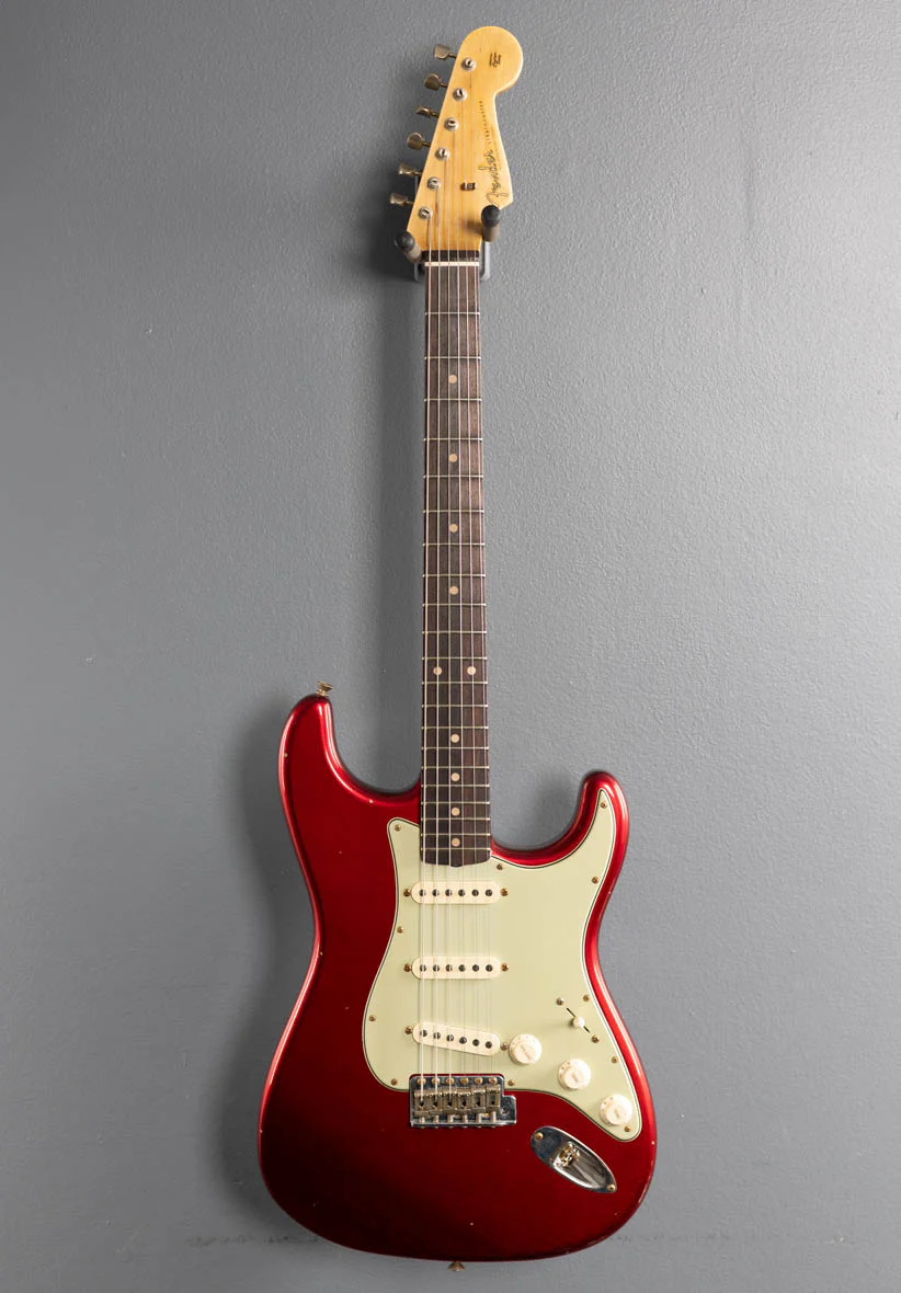 1960 Journeyman Relic Stratocaster - Candy Apple Red - Image 3