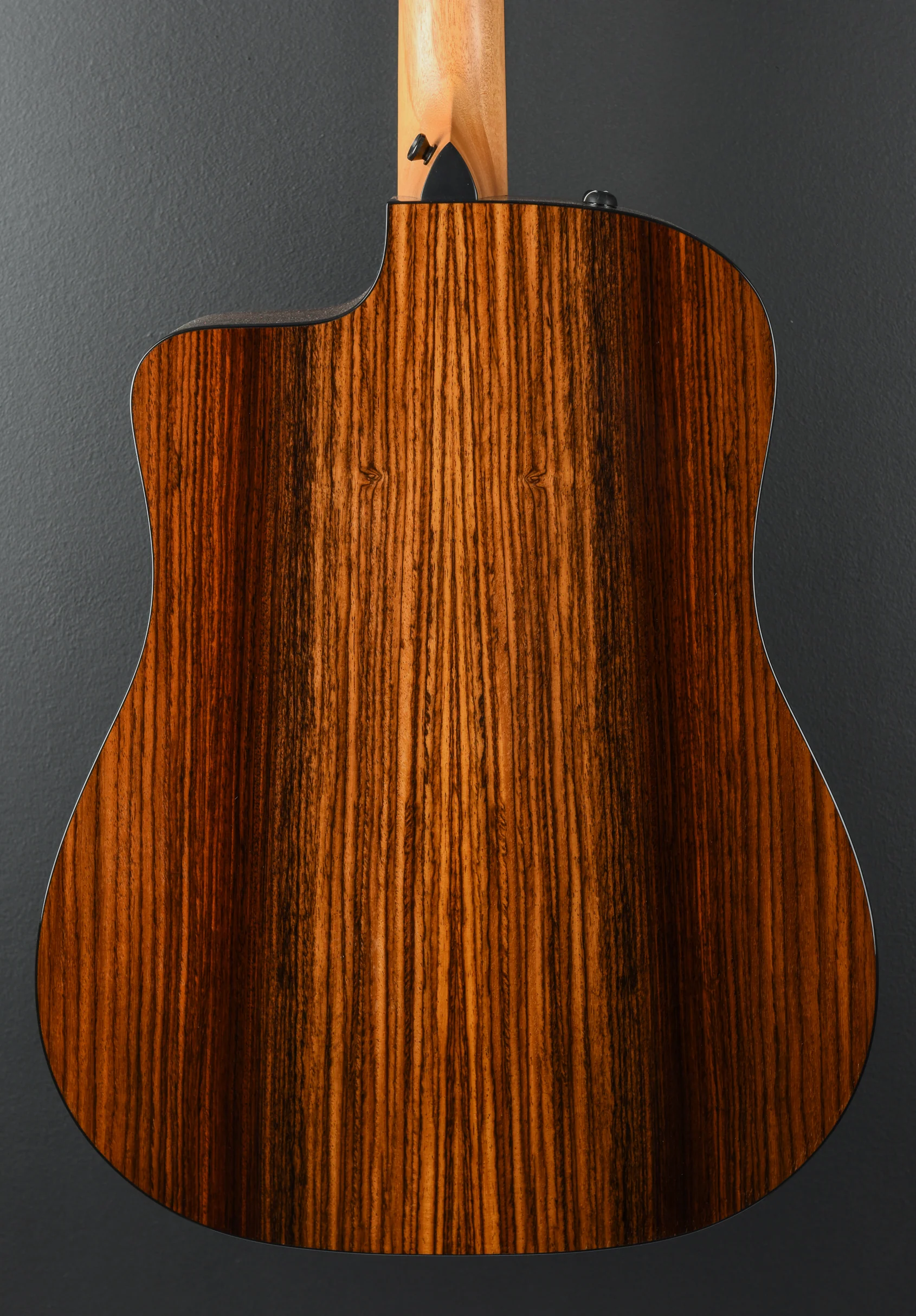 USED 210CE Plus '25 - Image 4