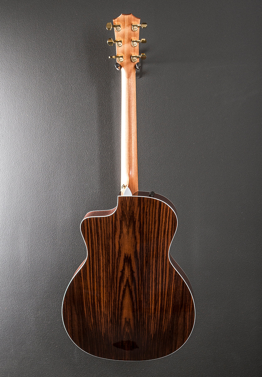 214CE DLX - Image 5
