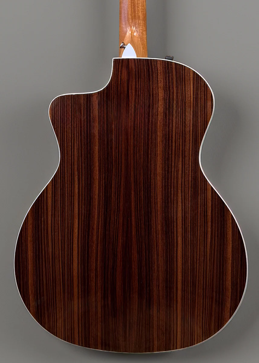 USED 214ce DLX '18 - Image 4
