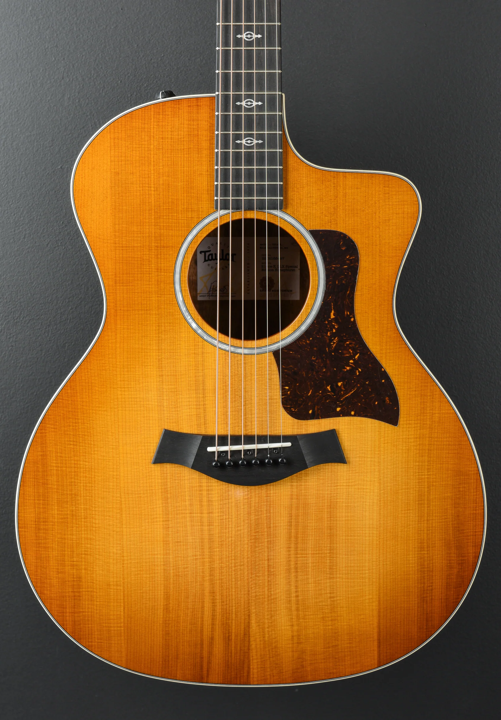 USED 214ce-K DLX Special Edition - Honeyburst '26 - Image 2
