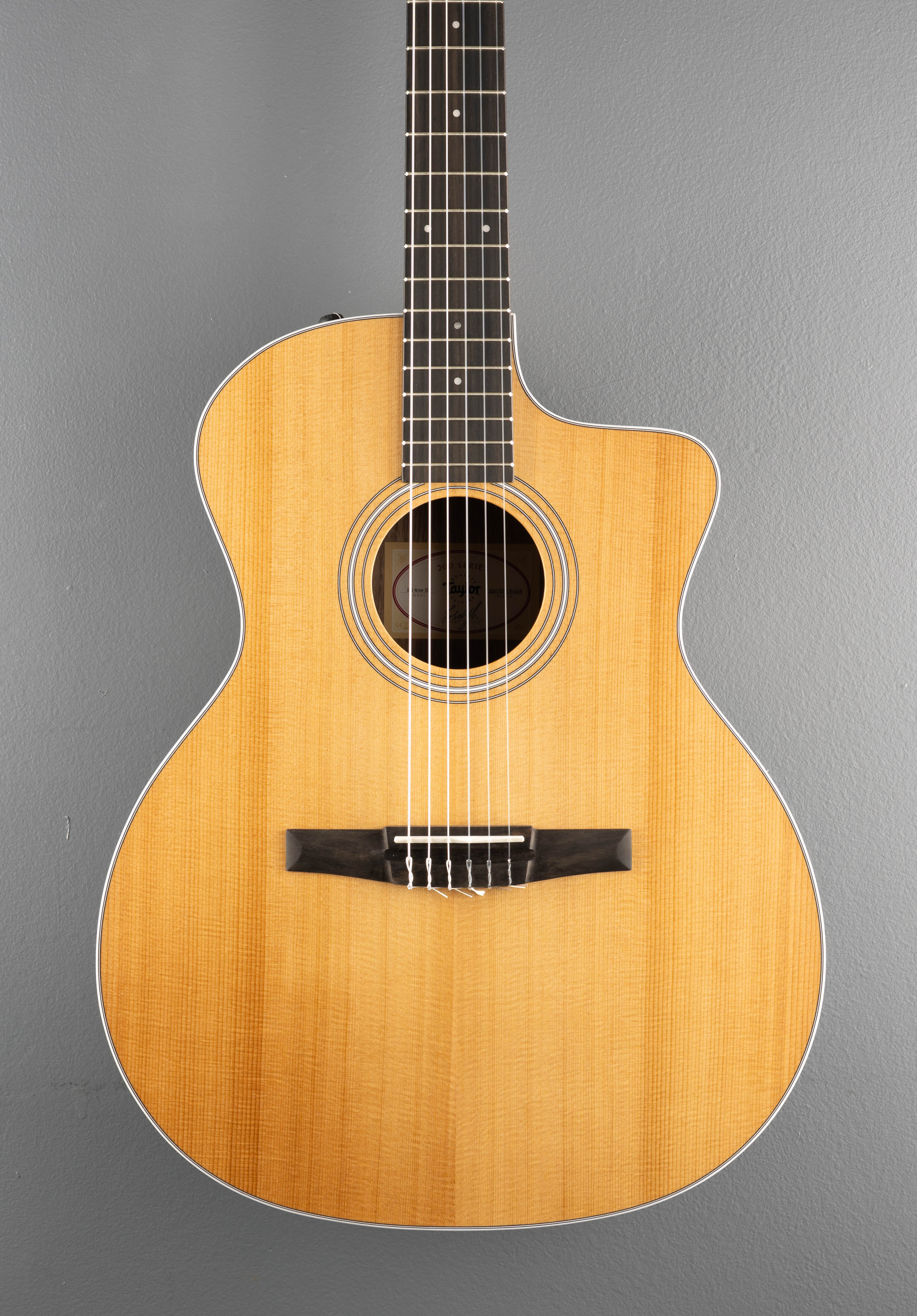 USED 214CE-N Walnut '26 - Image 2