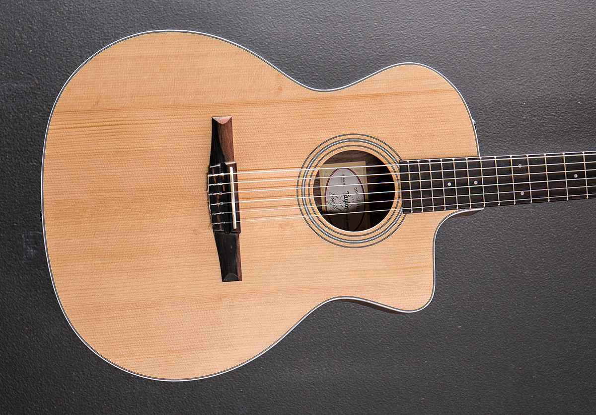 USED 214CE-N Walnut '26