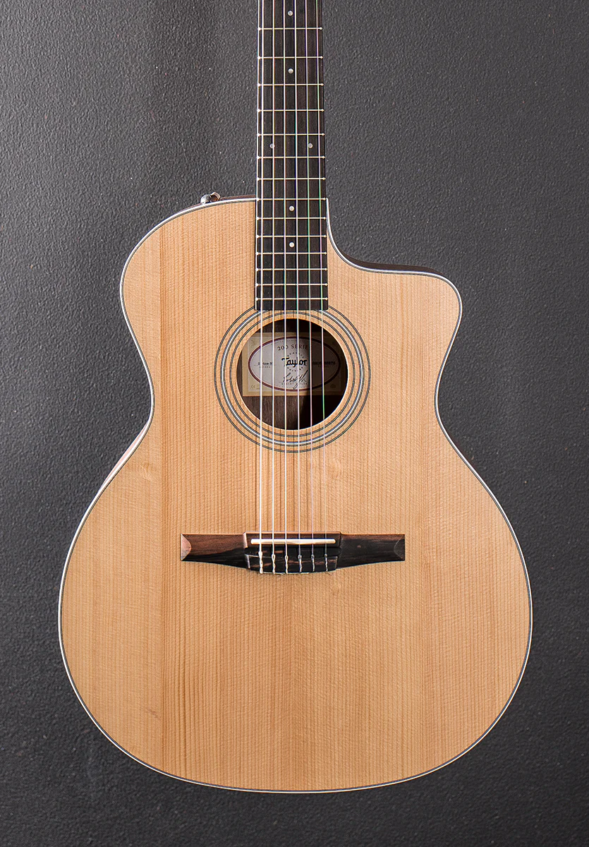 USED 214CE-N Walnut '26 - Image 2