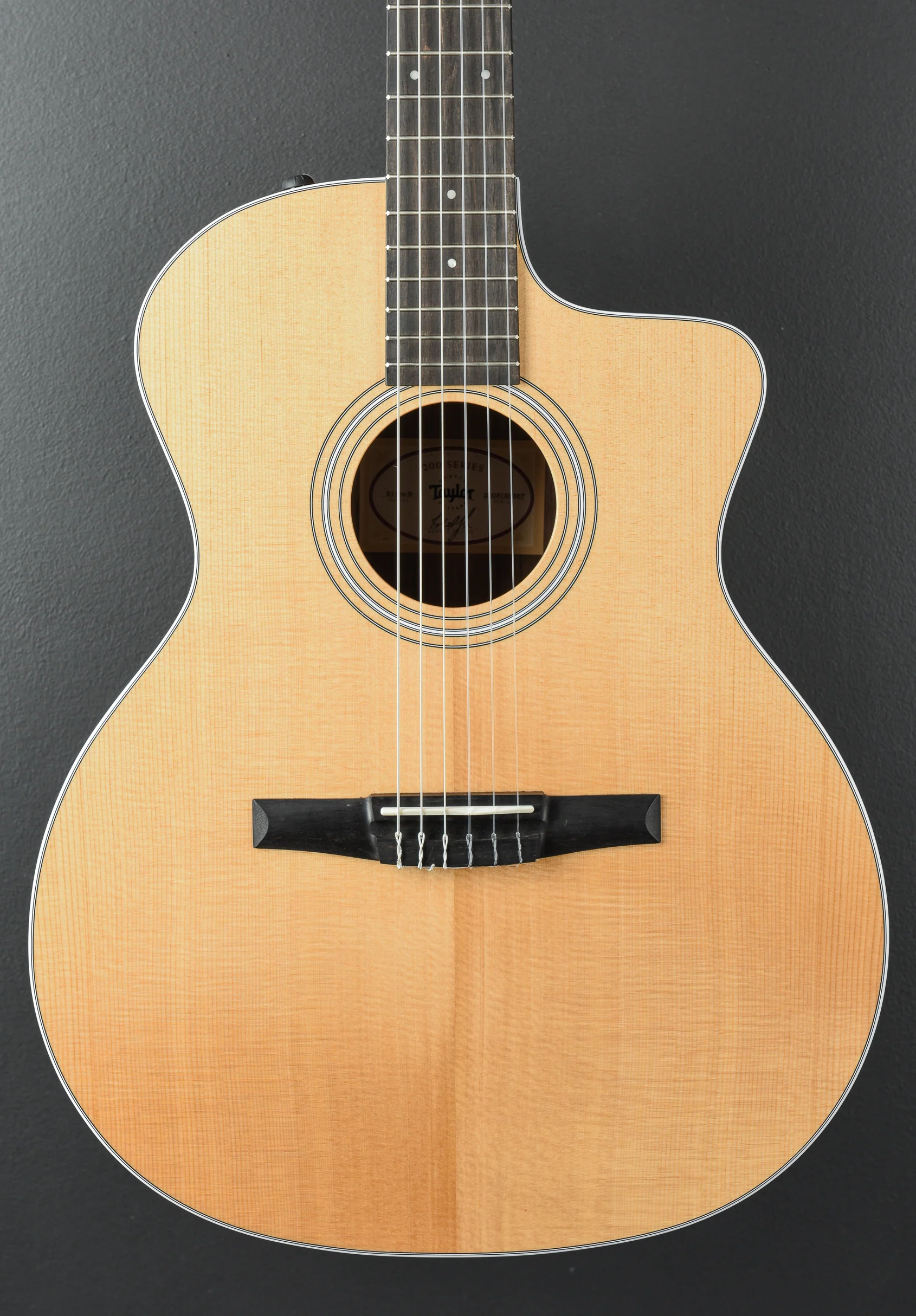 USED 214CE-N Walnut '26 - Image 2