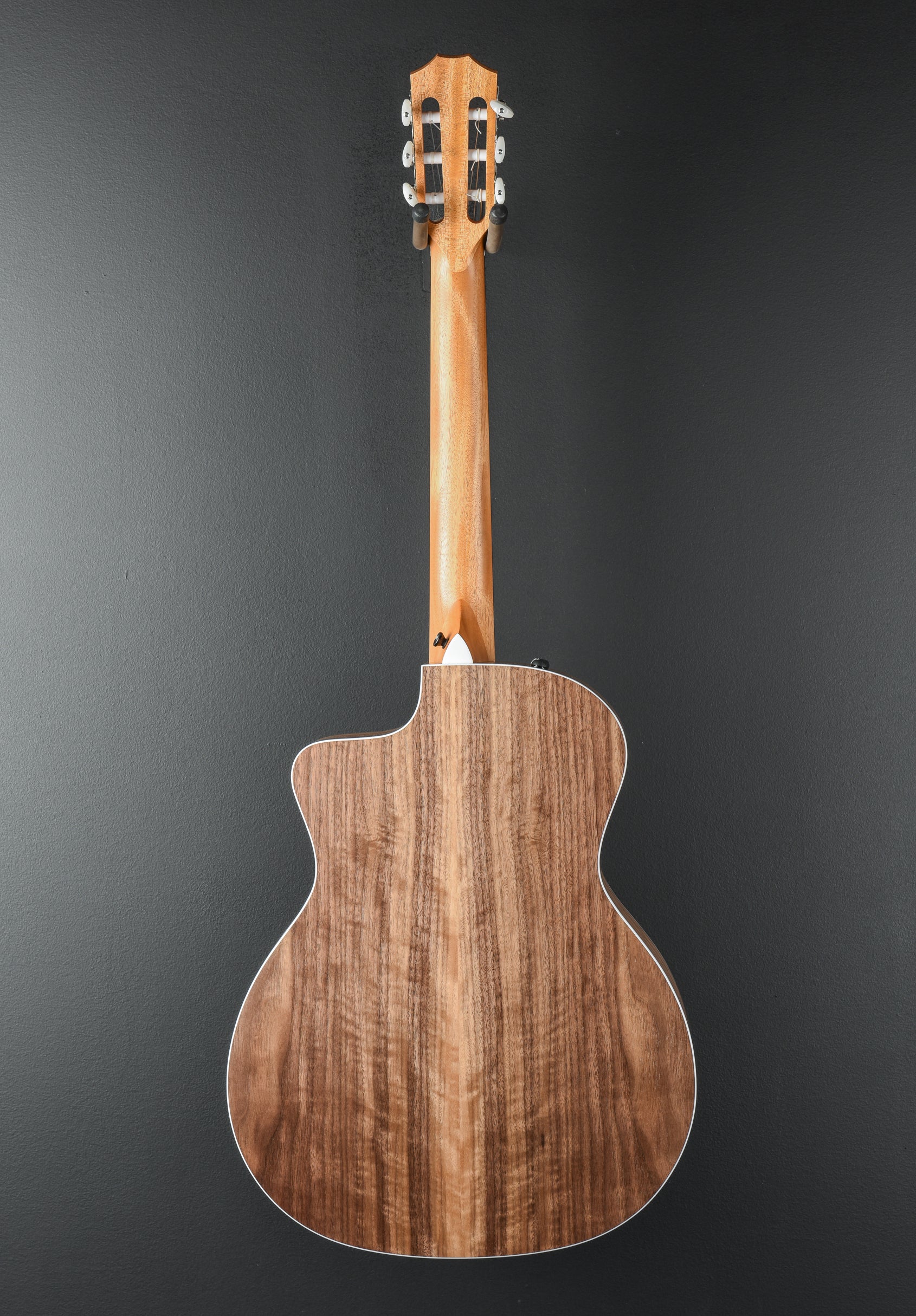 USED 214CE-N Walnut '26 - Image 5