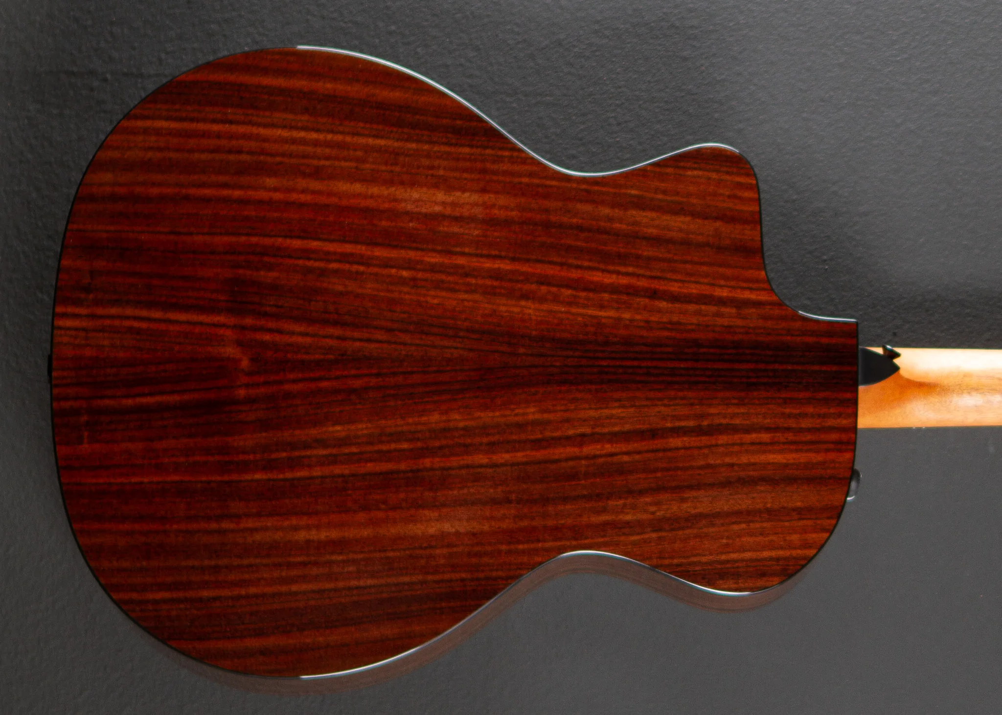 USED 214CE Plus '25 - Image 3