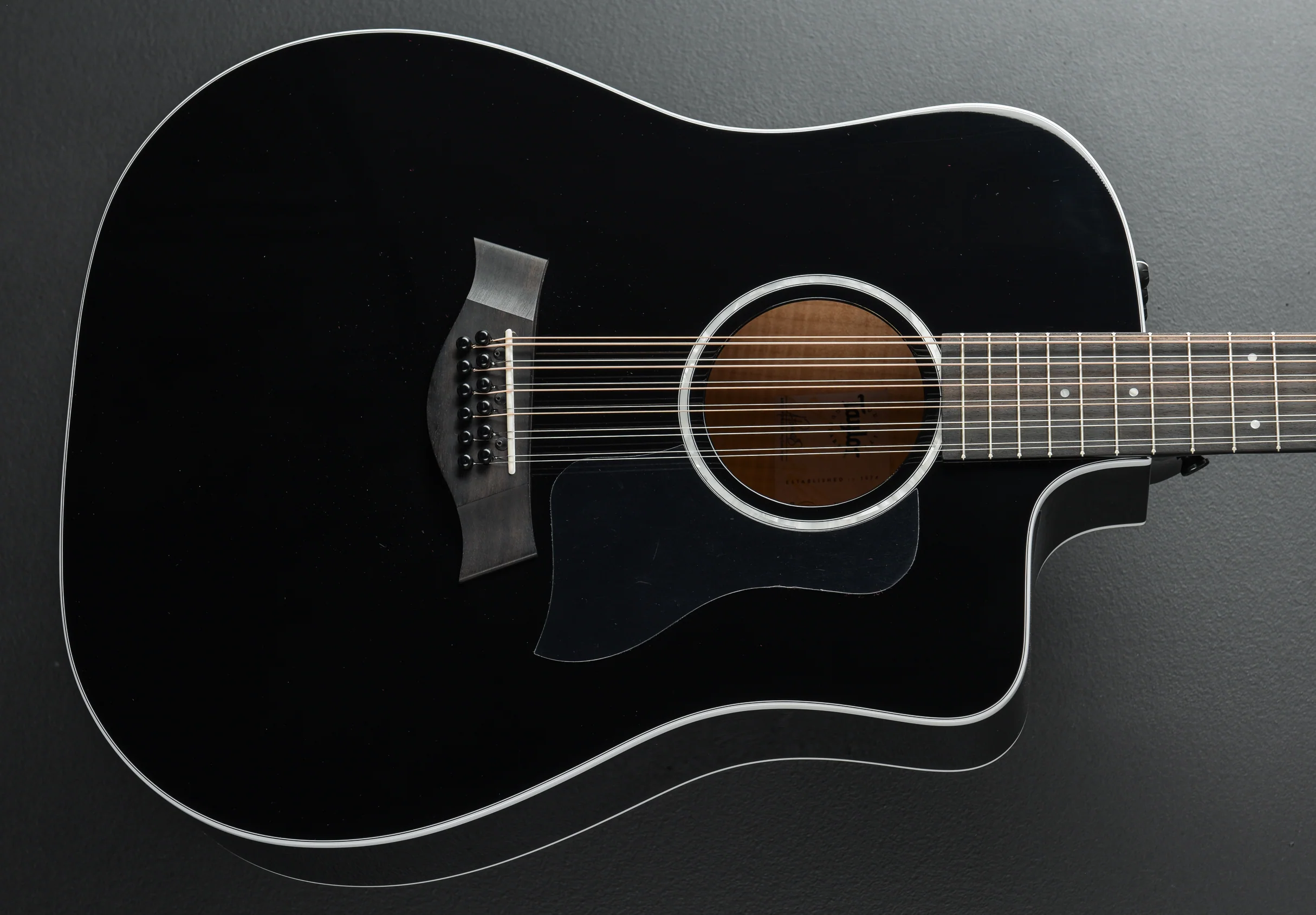 250ce-BLK Plus