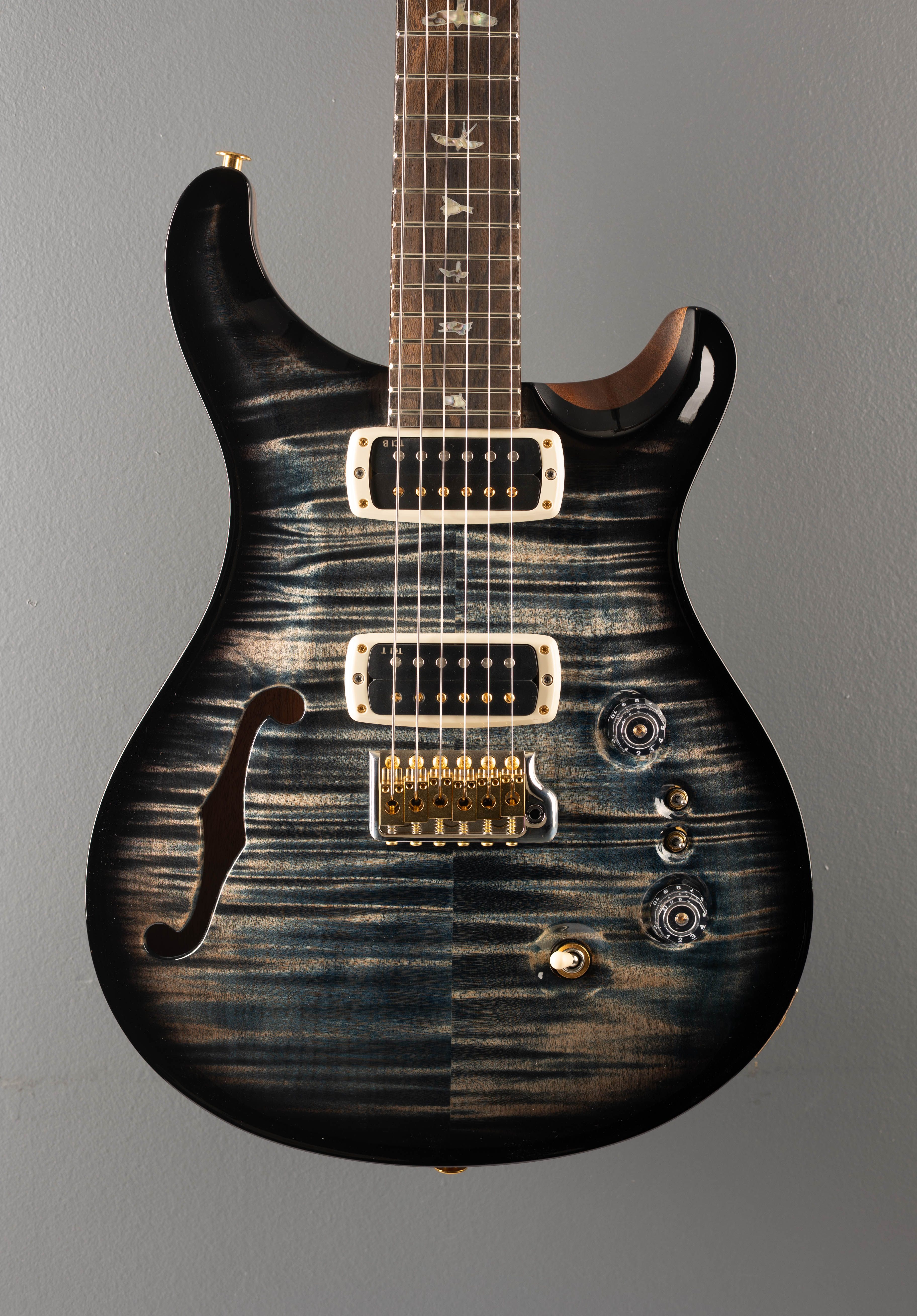 40th Anniversary Custom 24-08 Semi-Hollow Limited Edition - Faded Whale Blue Smokeburst - Image 2