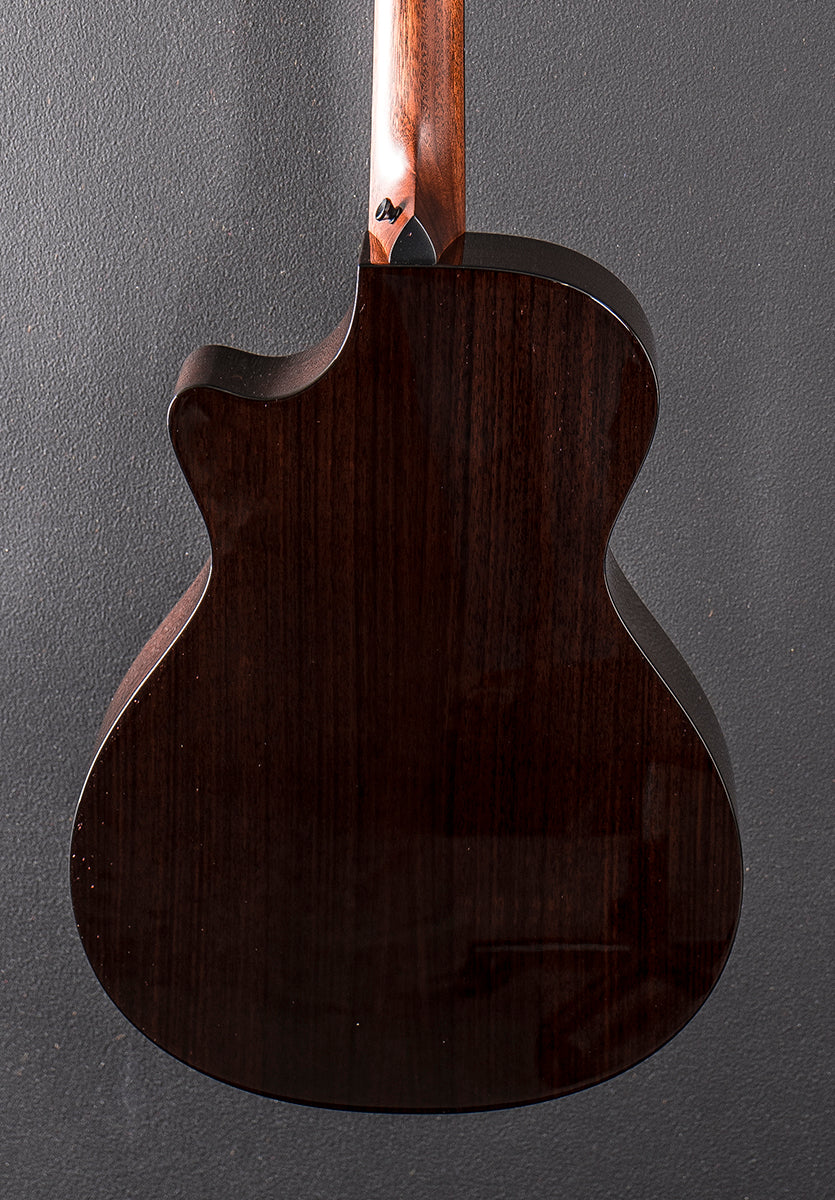 USED 412CE Rosewood '26 - Image 4