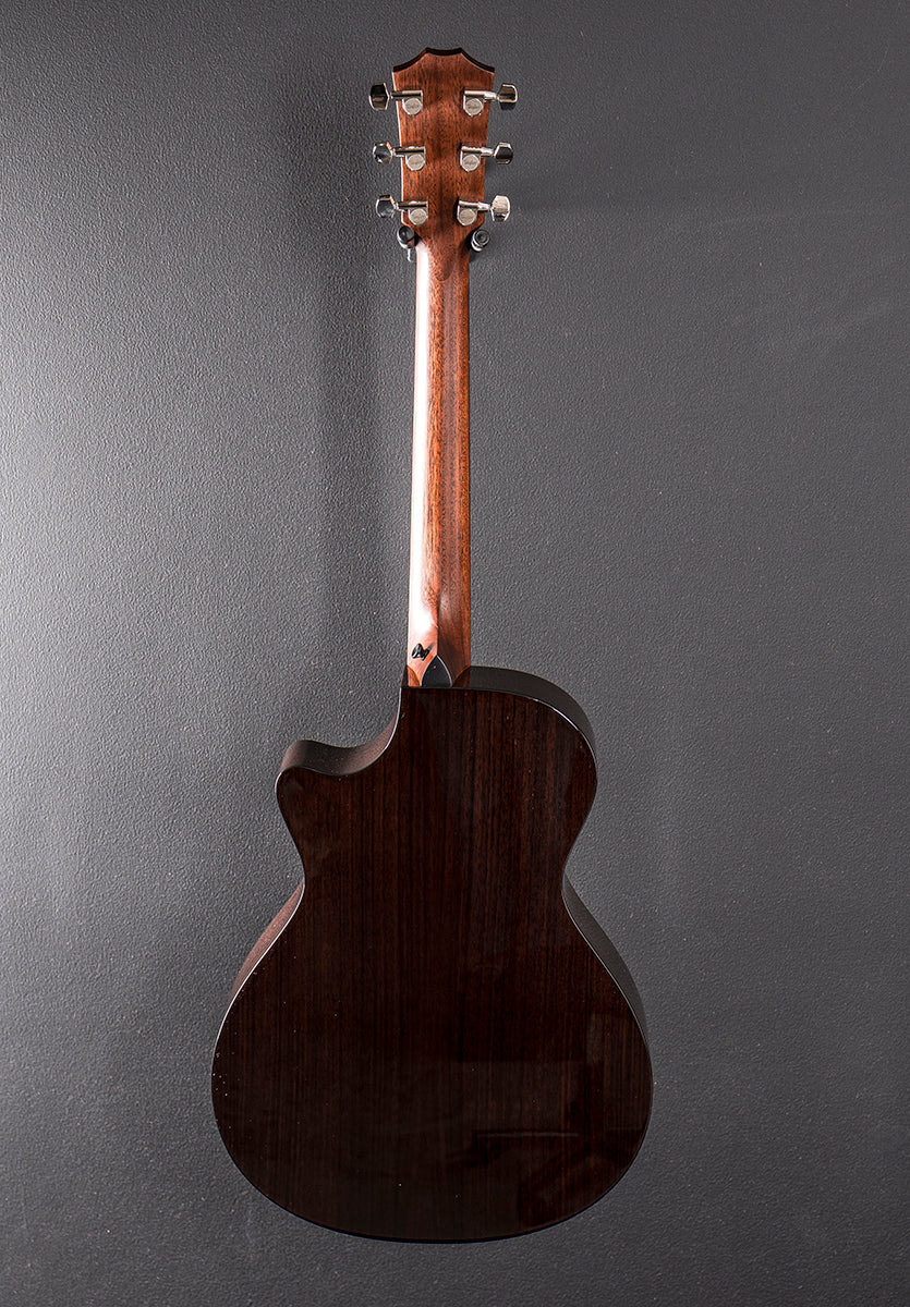 USED 412CE Rosewood '26 - Image 5
