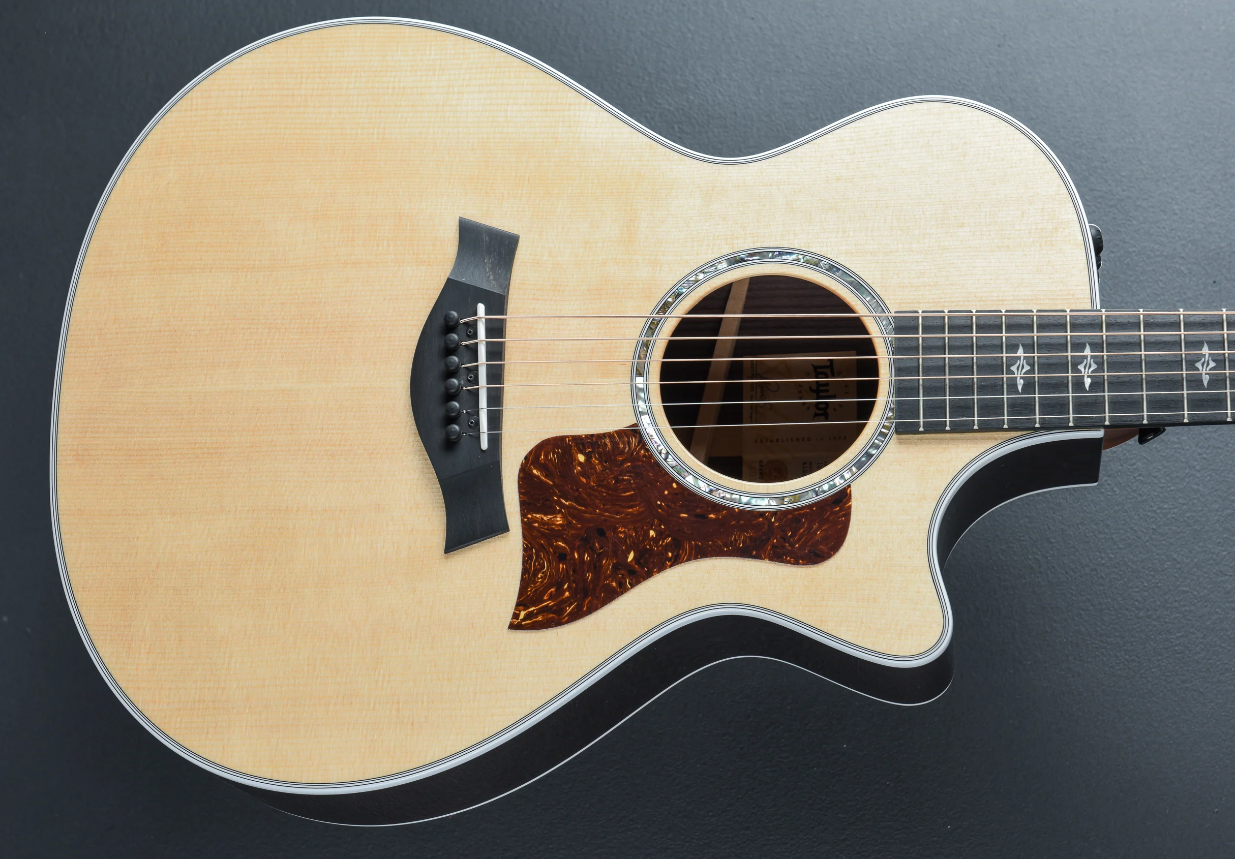 USED 412CE Rosewood '26