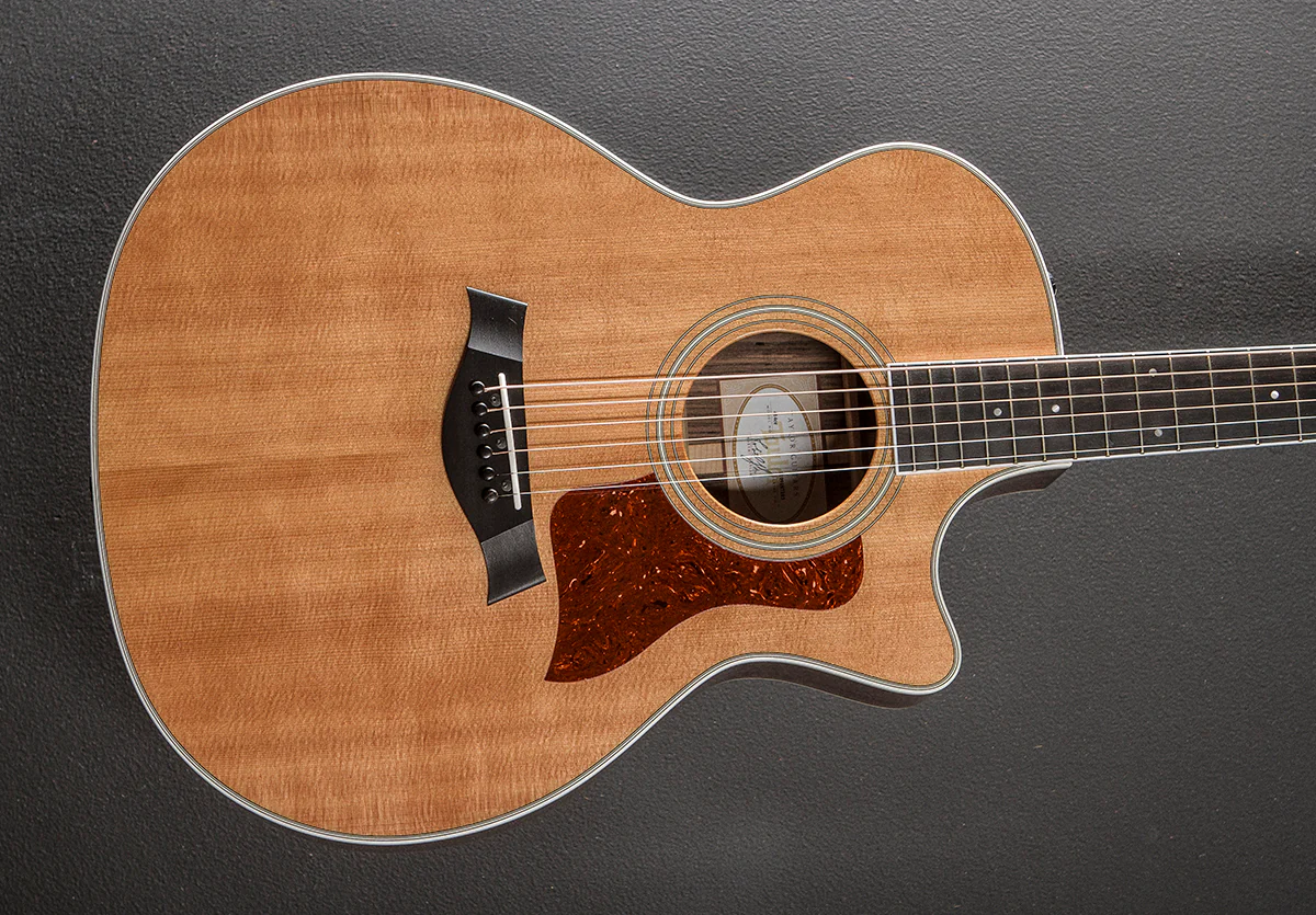 USED 414CE Rosewood '17