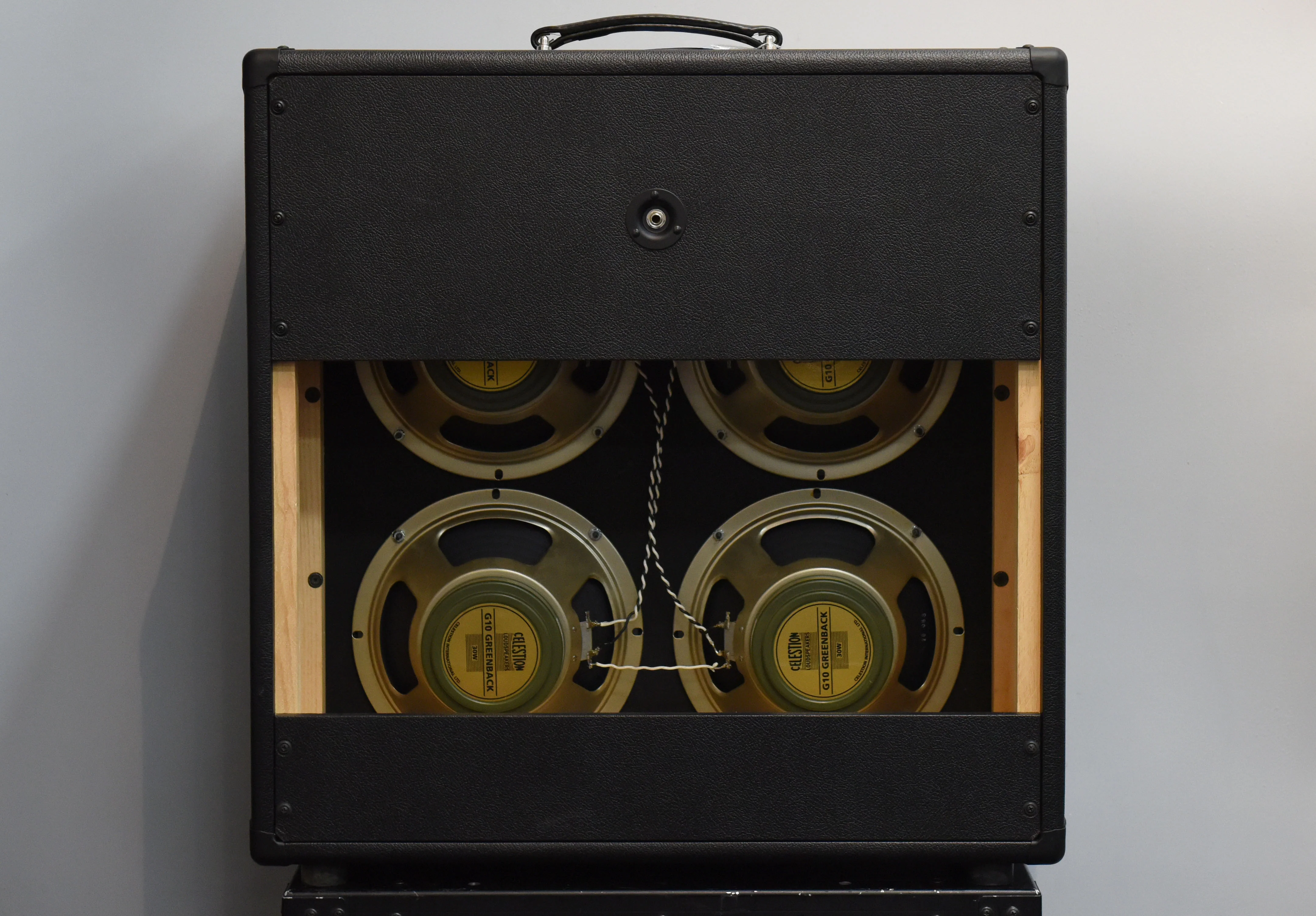 4x10 Stealth Cab, Recent - Image 2