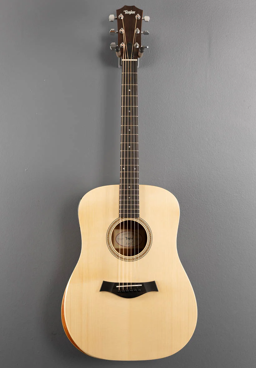 Academy 10E - Image 2