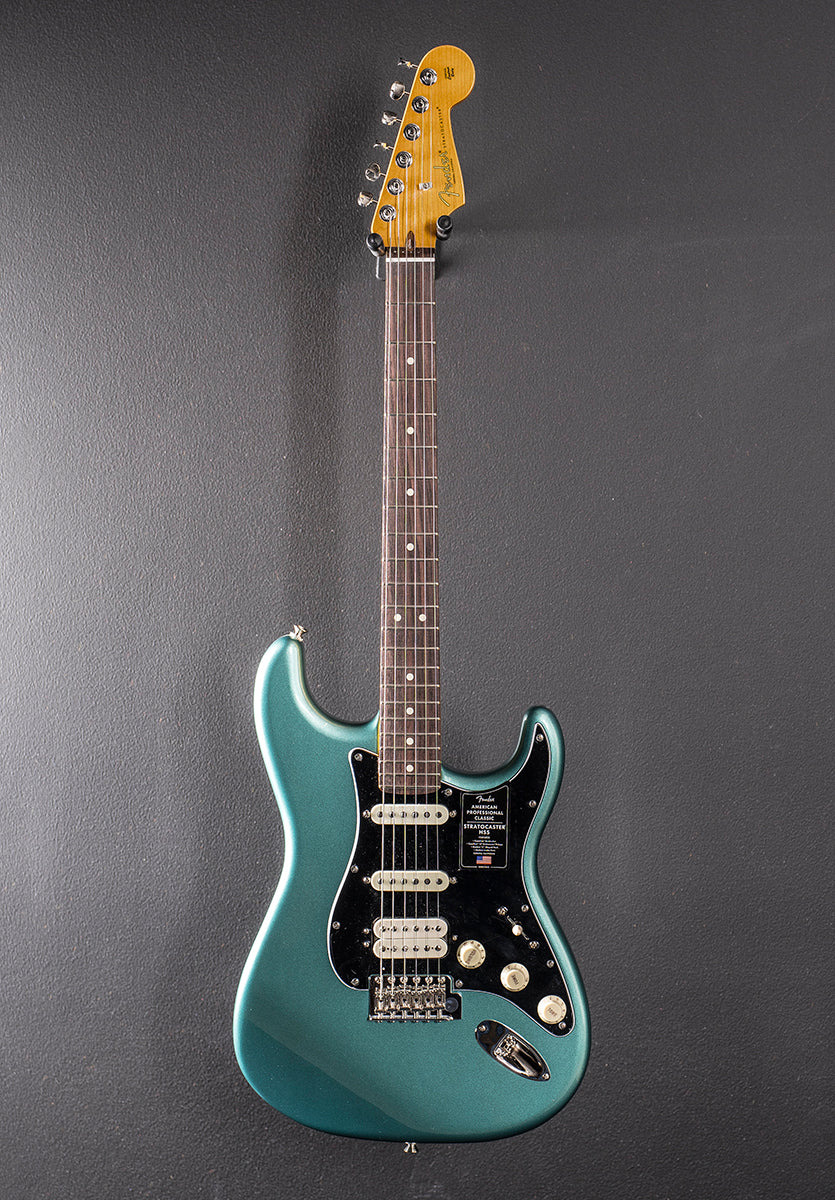 American Professional Classic Stratocaster HSS - Faded Sherwood Green Metallic - Image 3