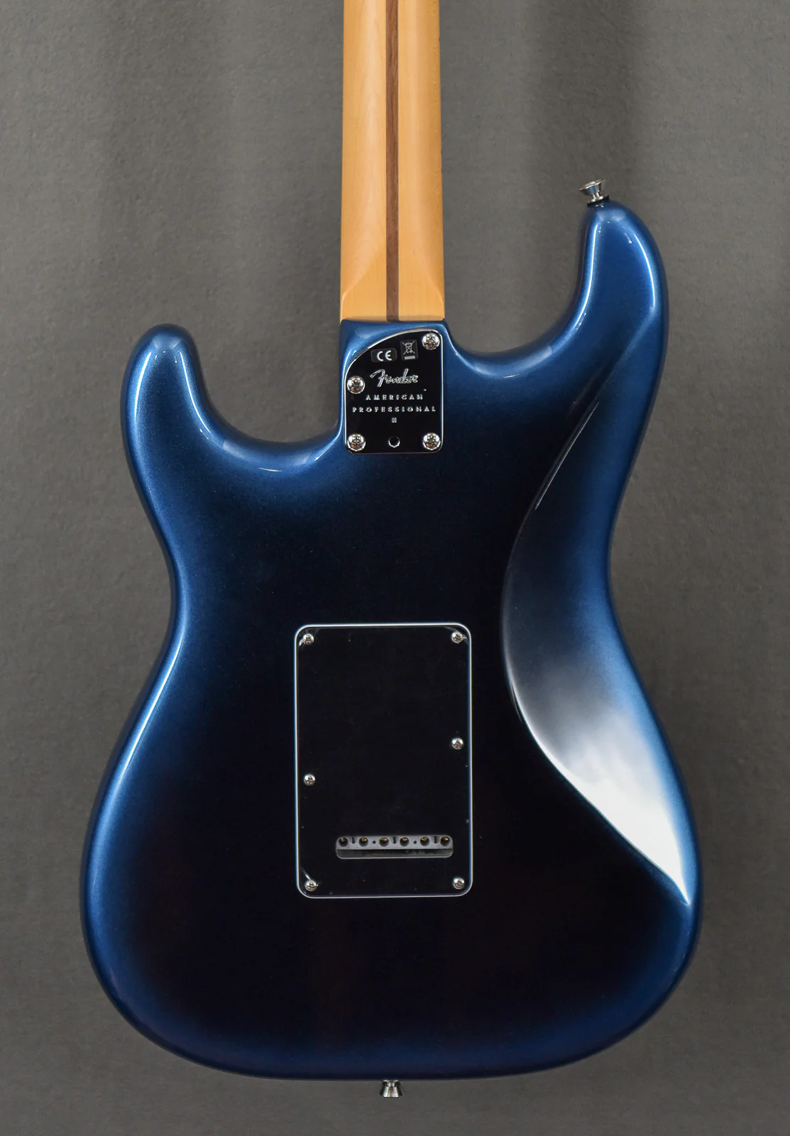 American Professional II Stratocaster - Dark Night w/Maple Fingerboard - Image 5