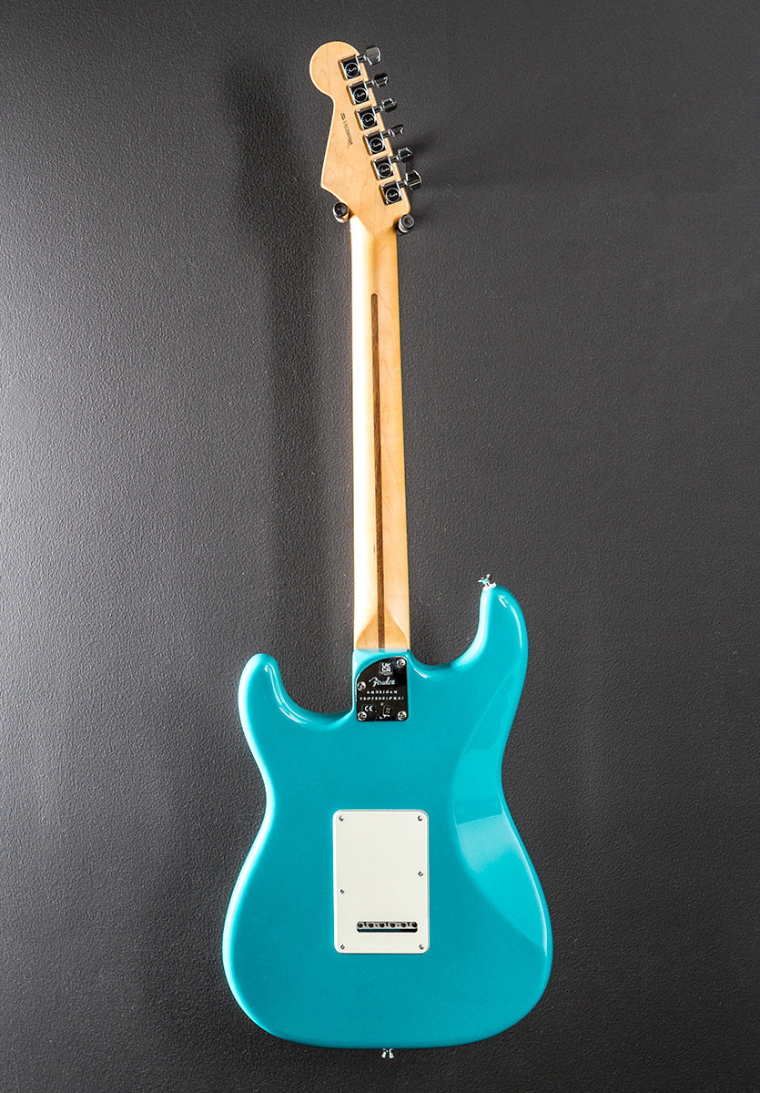 American Professional II Stratocaster â Miami Blue w/Rosewood - Image 5