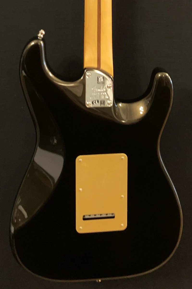 AMERICAN ULTRA STRATOCASTER® LEFT-HAND - Image 4