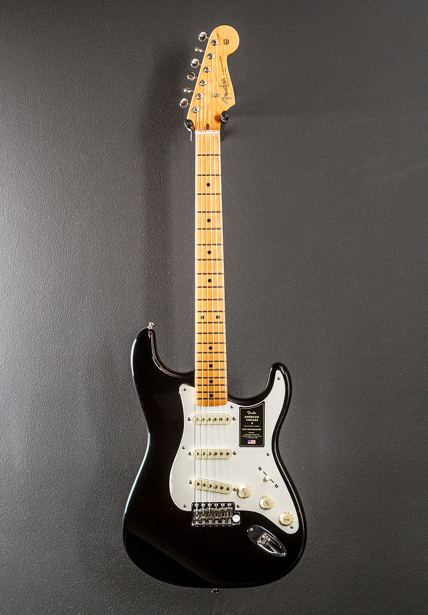 American Vintage II 1957 Stratocaster - Black - Image 3