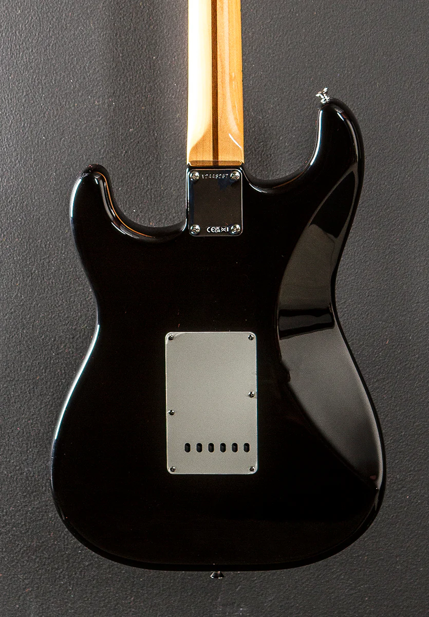 American Vintage II 1957 Stratocaster - Black - Image 4