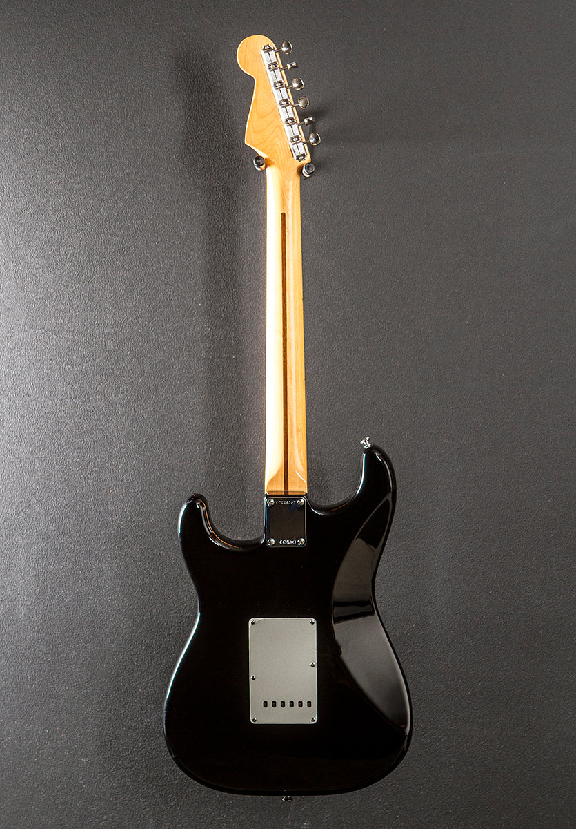 American Vintage II 1957 Stratocaster - Black - Image 5