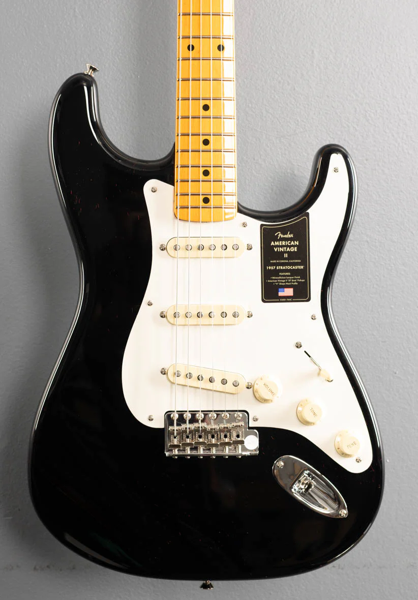 American Vintage II 1957 Stratocaster - Black - Image 2