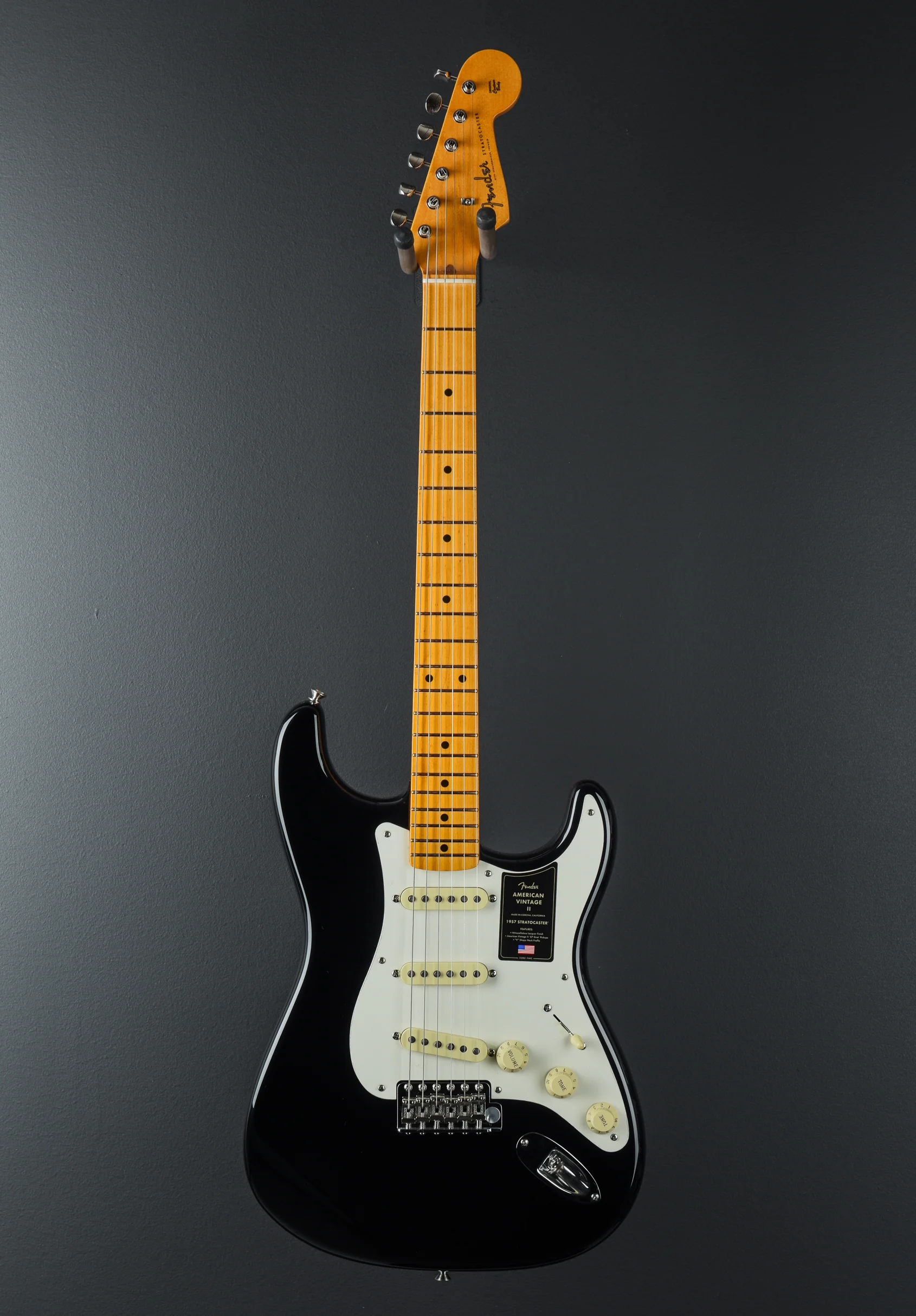 American Vintage II 1957 Stratocaster - Black - Image 3