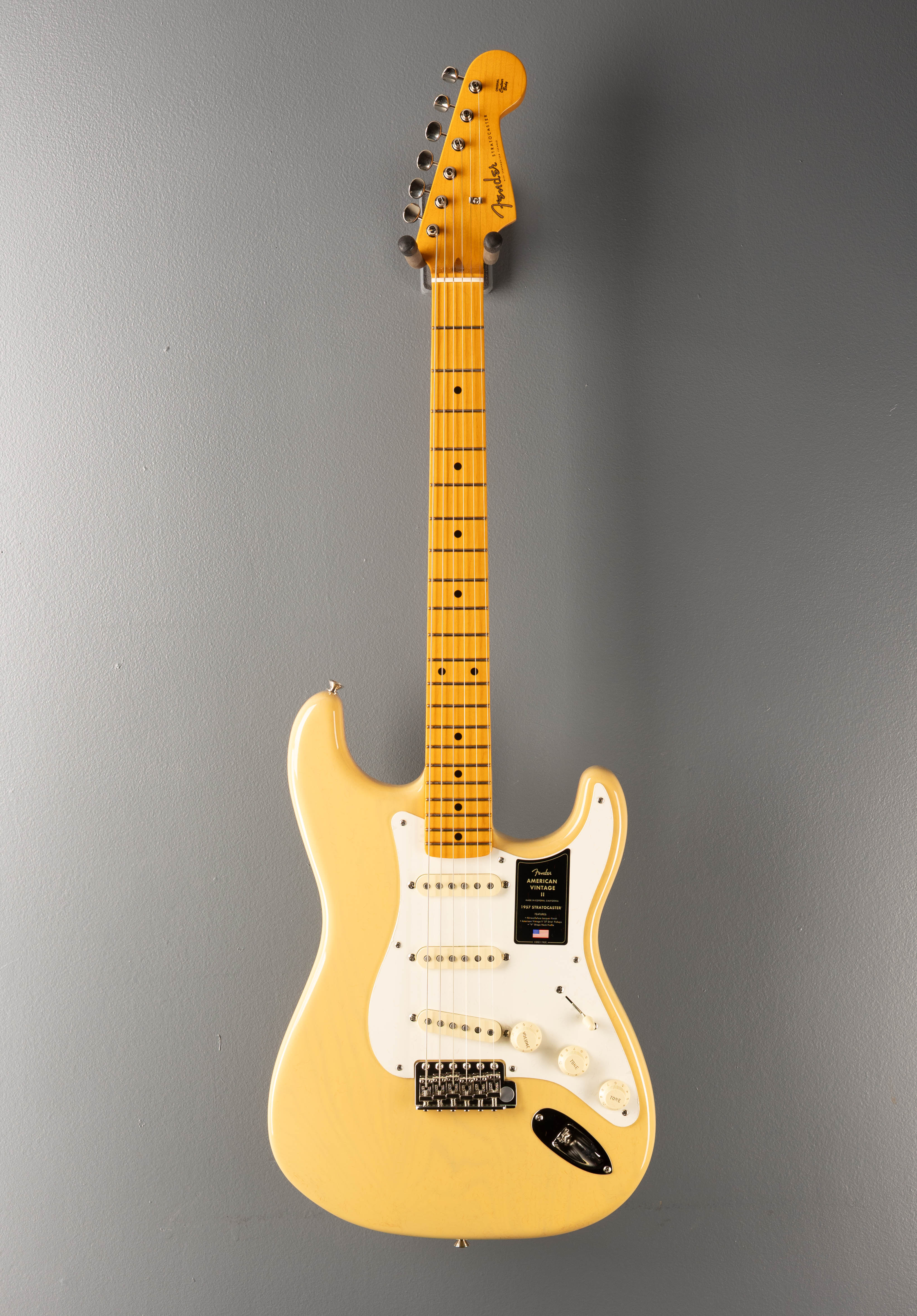 American Vintage II 1957 Stratocaster - Vintage Blonde - Image 3