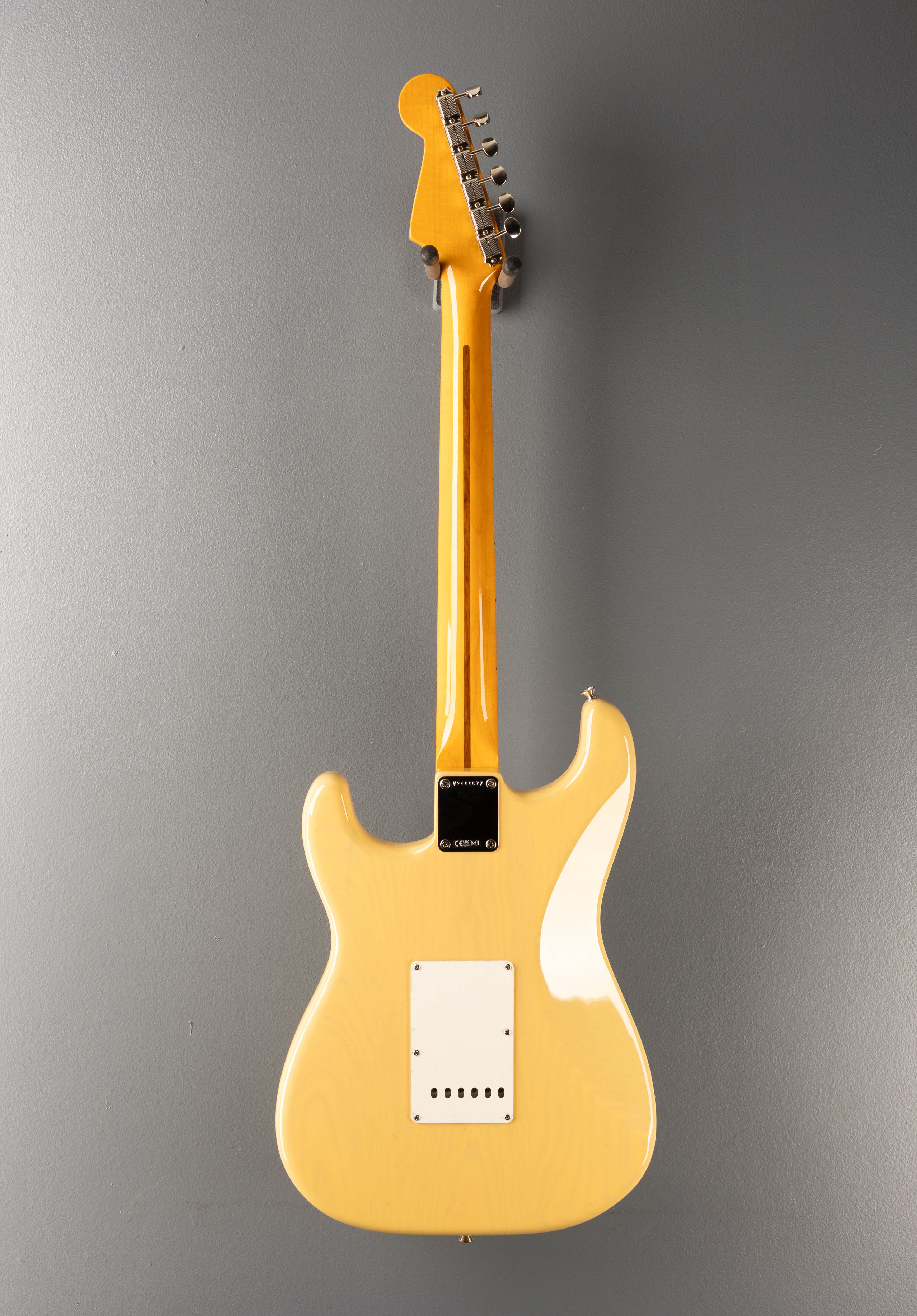 American Vintage II 1957 Stratocaster - Vintage Blonde - Image 5