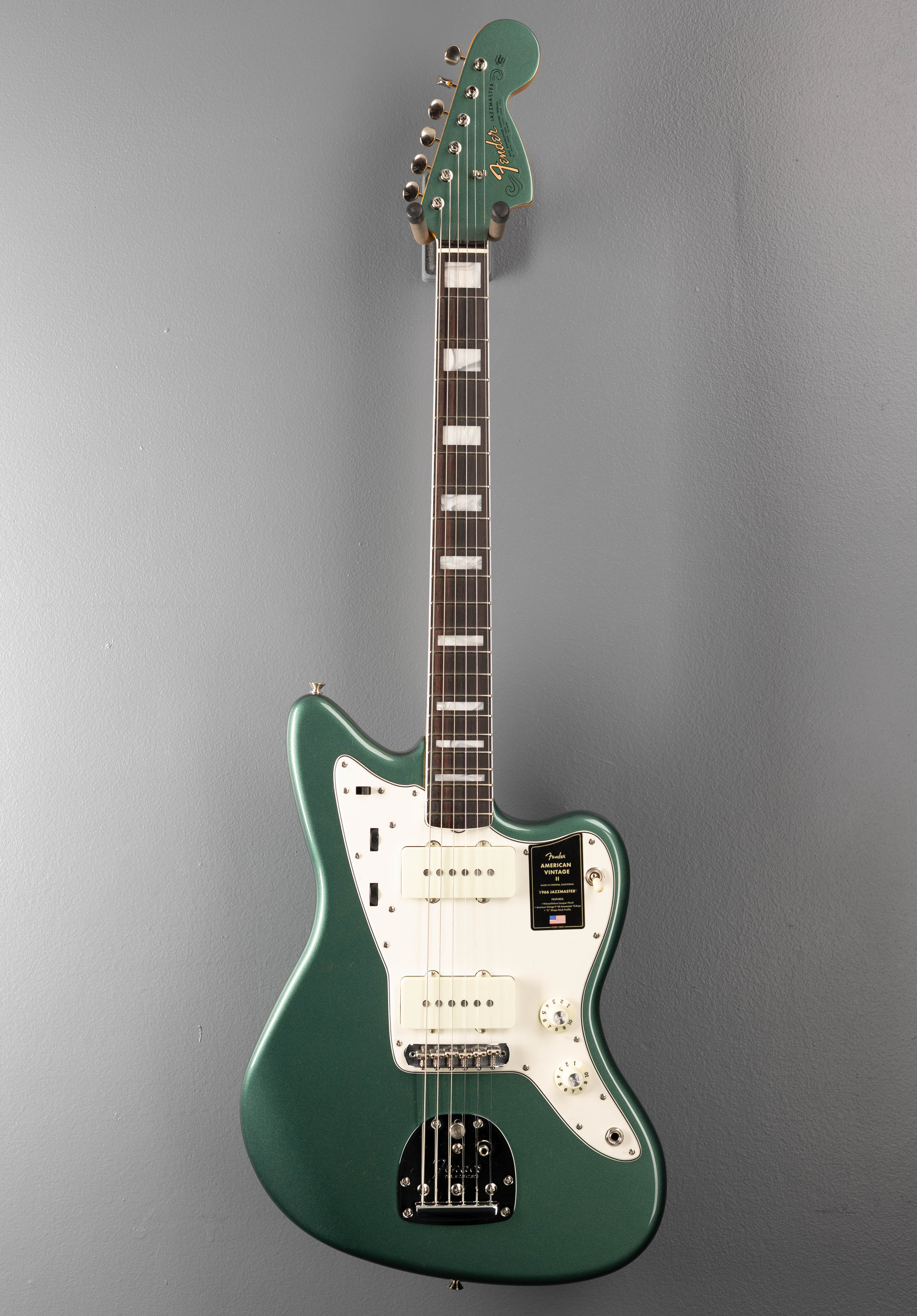 American Vintage II 1966 Jazzmaster - Sherwood Green Metallic - Image 3