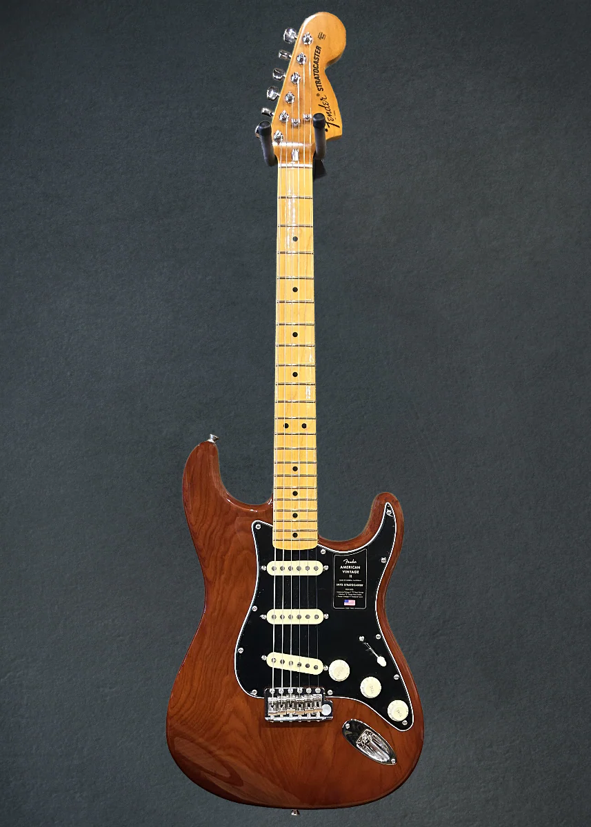 American Vintage II 1973 Stratocaster - Mocha w/Maple - Image 3