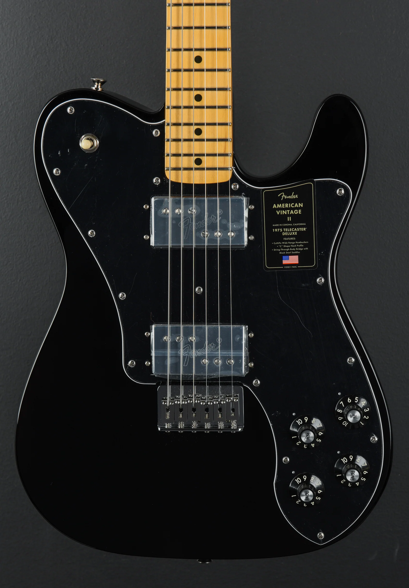 American Vintage II 1975 Telecaster Deluxe - Black - Image 2
