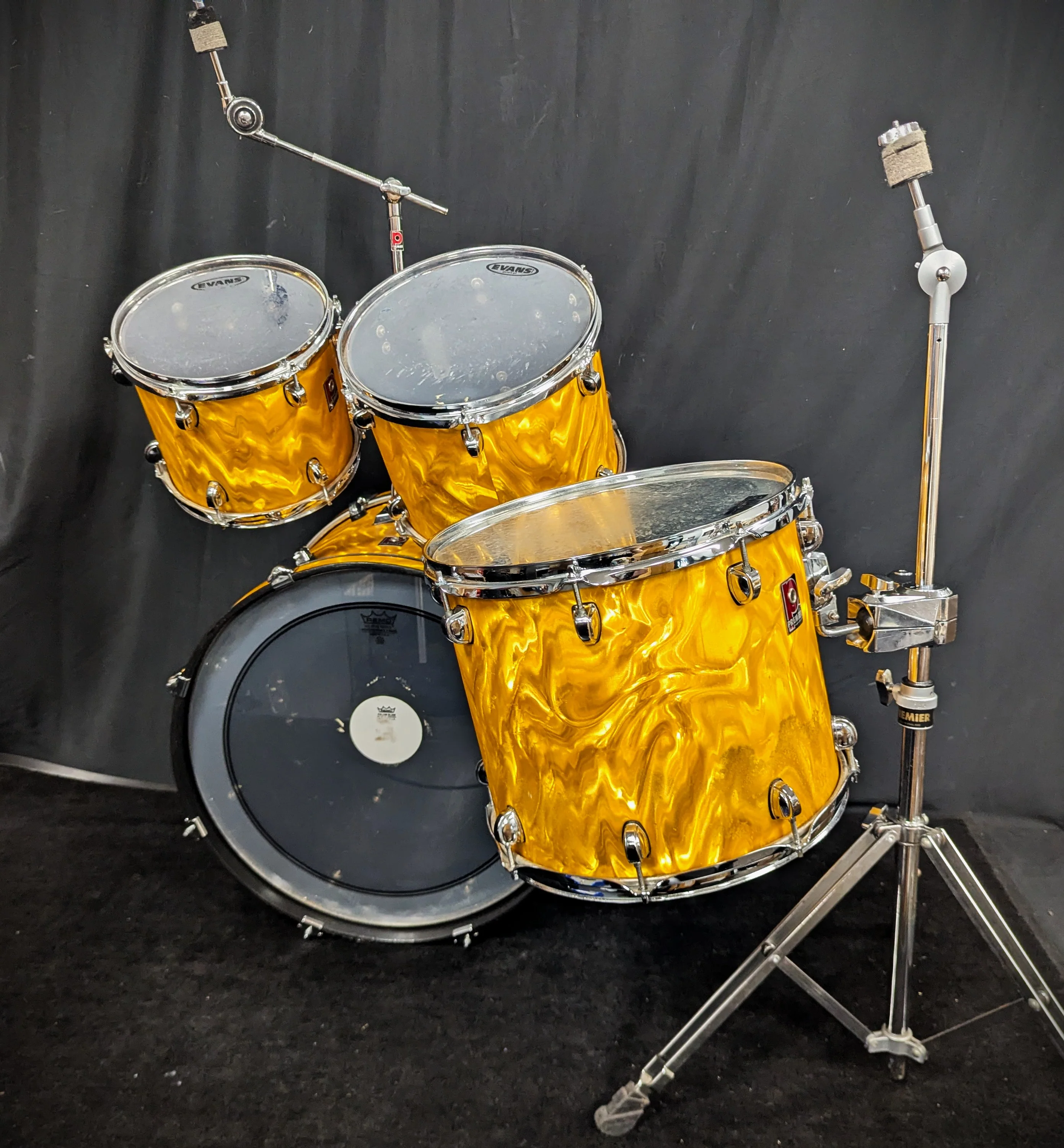 APK Yellow Satin Flame 4-Piece Shell Pack with Cymbal/Tom Stand - Image 20