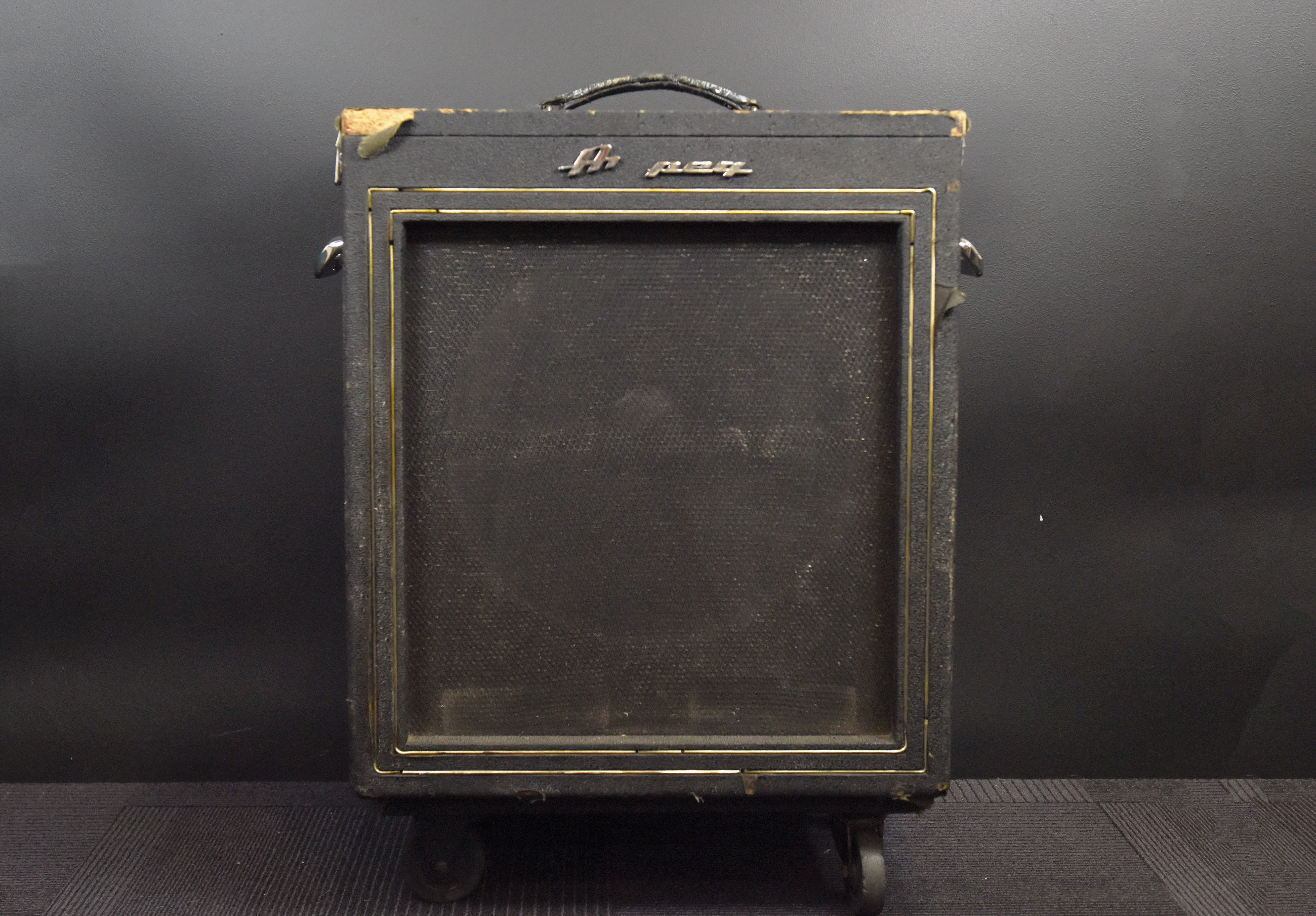 BT-15 Portaflex Fliptop Bass Combo, Late 60s - Image 4