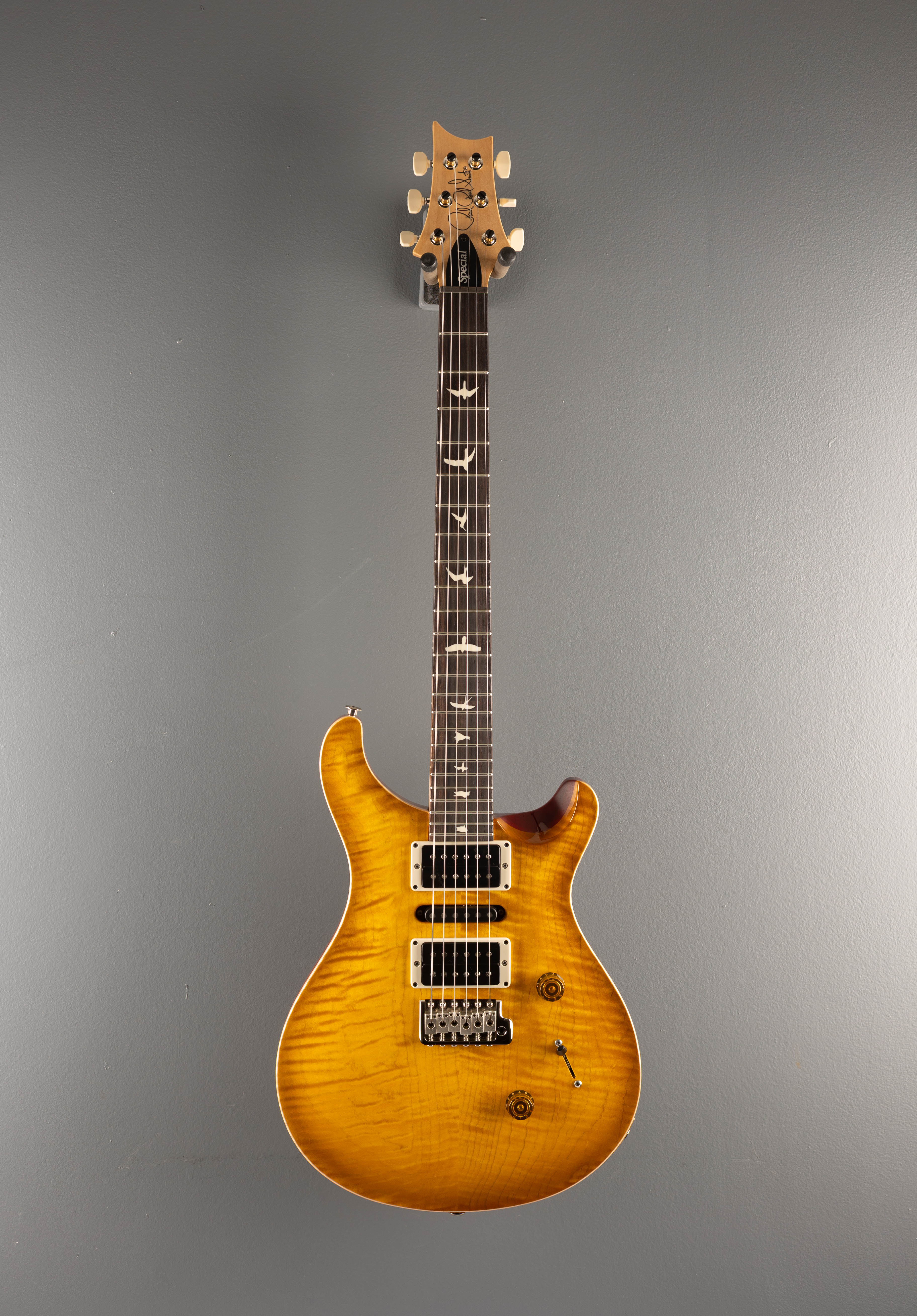 CE-24 Special Limited Edition - McCarty Sunburst - Image 3
