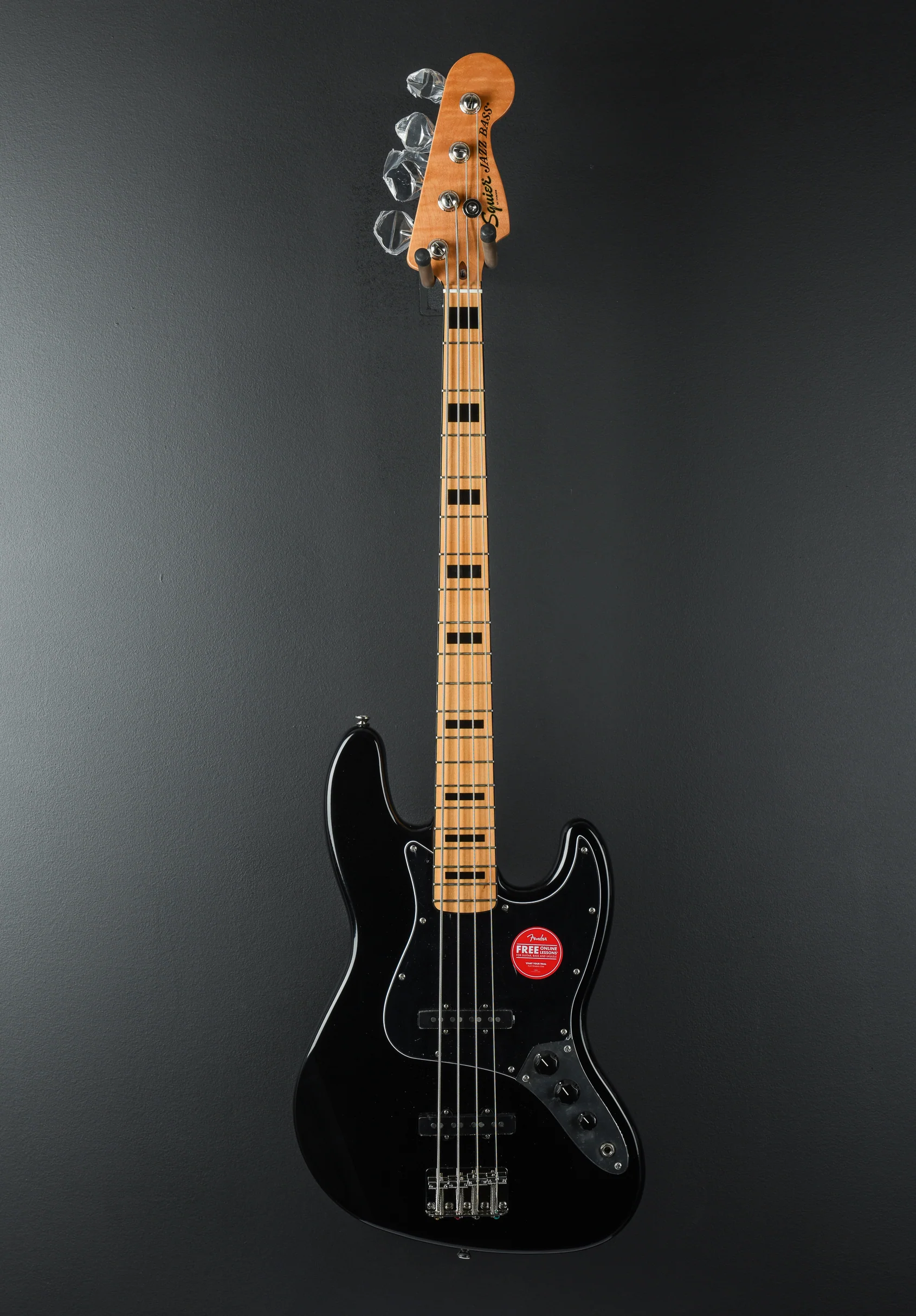 Classic Vibe 70's Jazz Bass - Black - Image 3