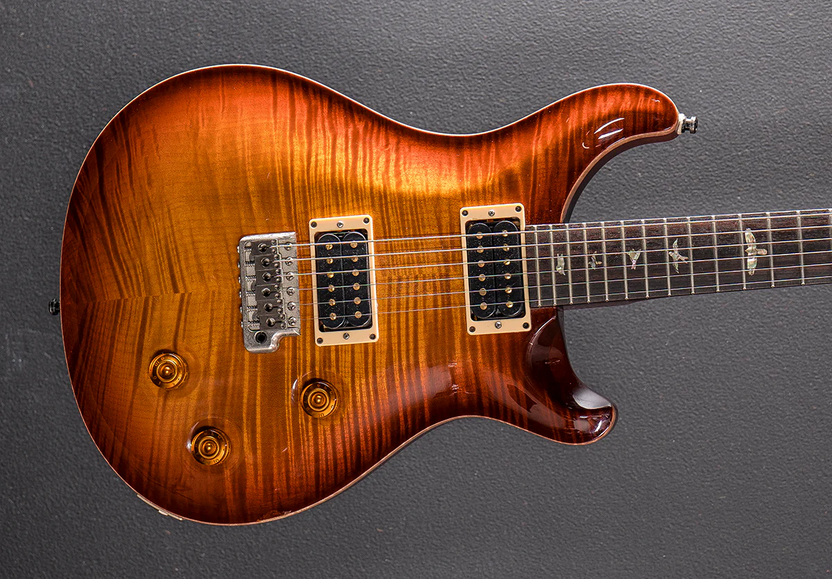 Custom 22 10 Top '07