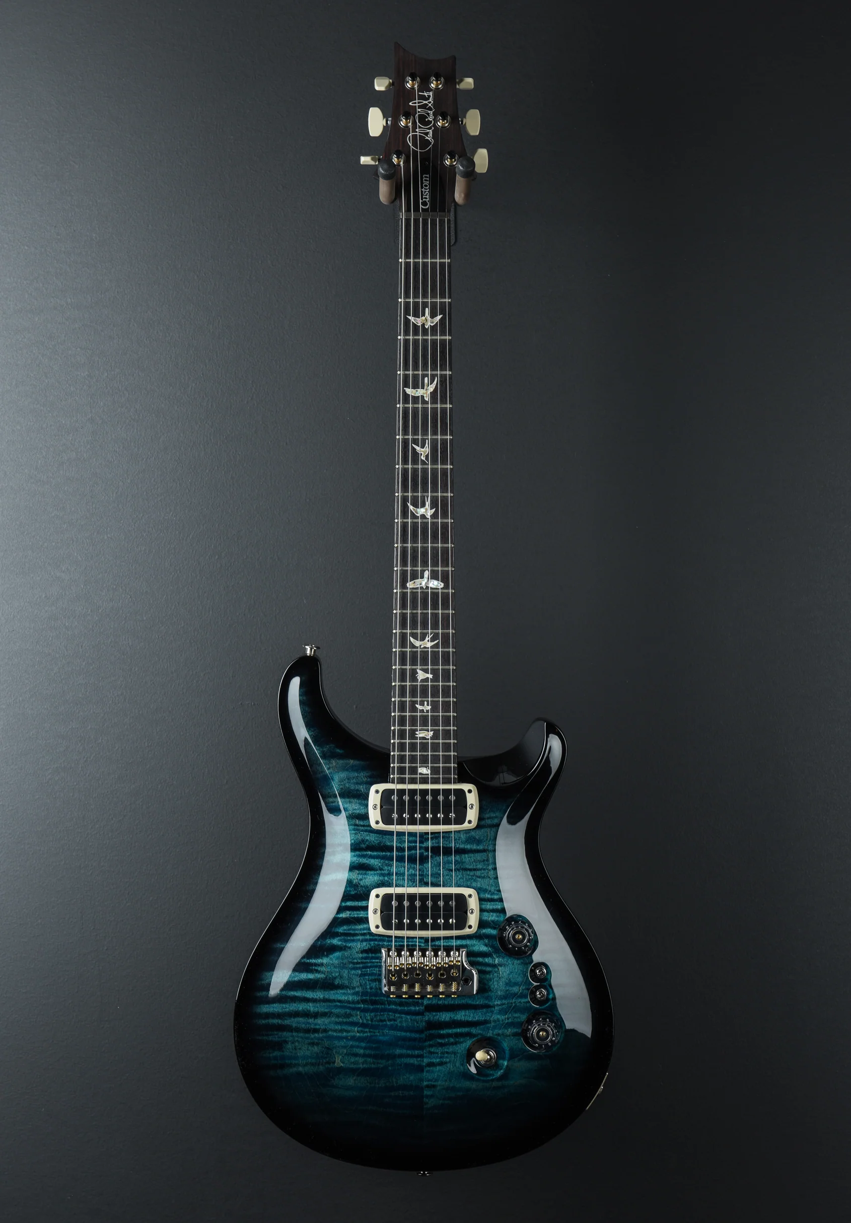 Custom 24-08 - River Blue Smokewrap Burst - Image 3