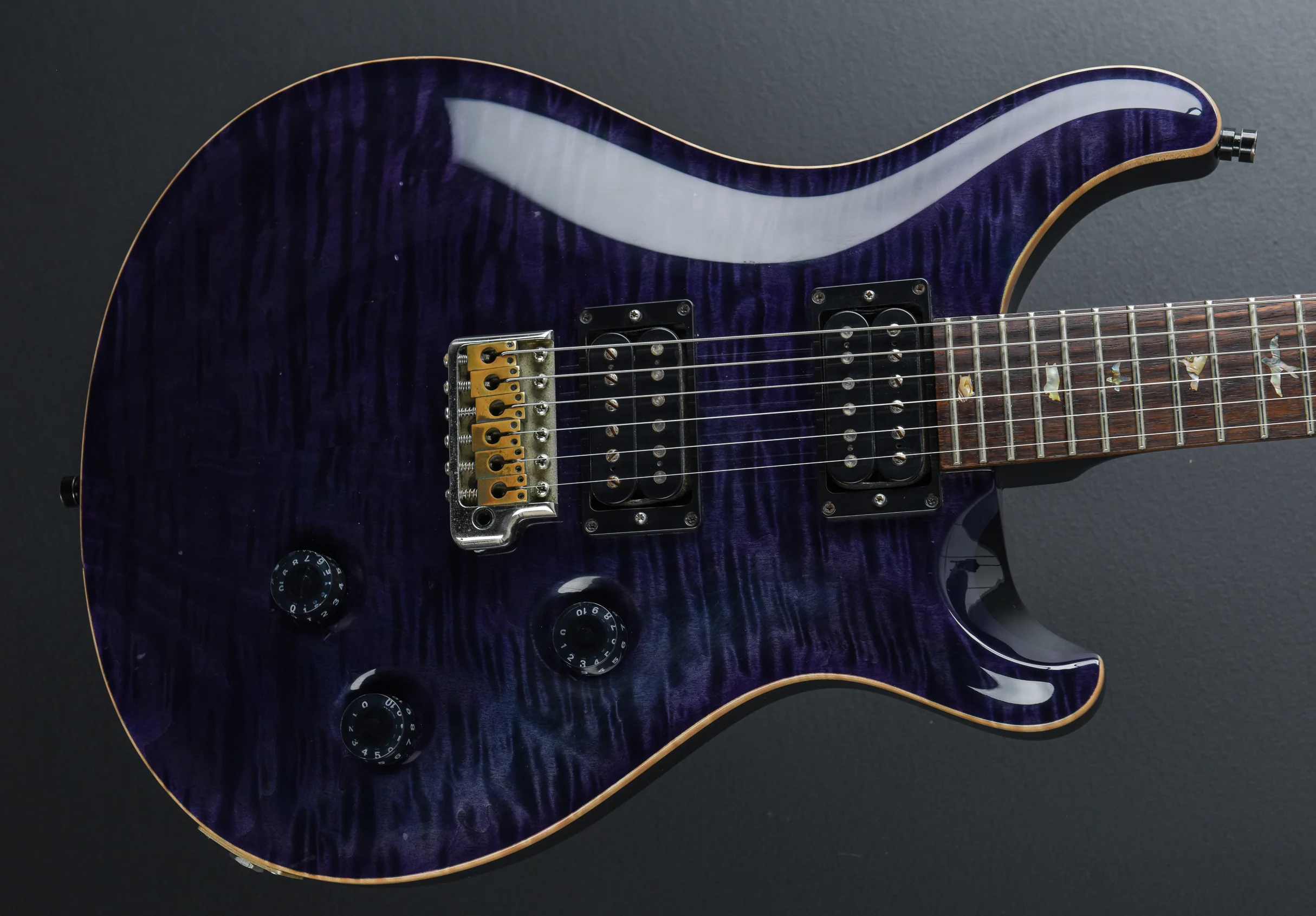 Custom 24 10 top '10