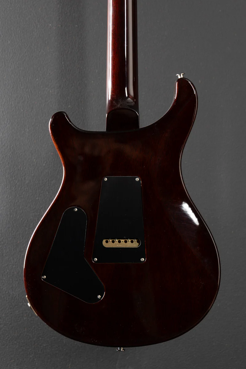 Custom 24 '25 - Image 3