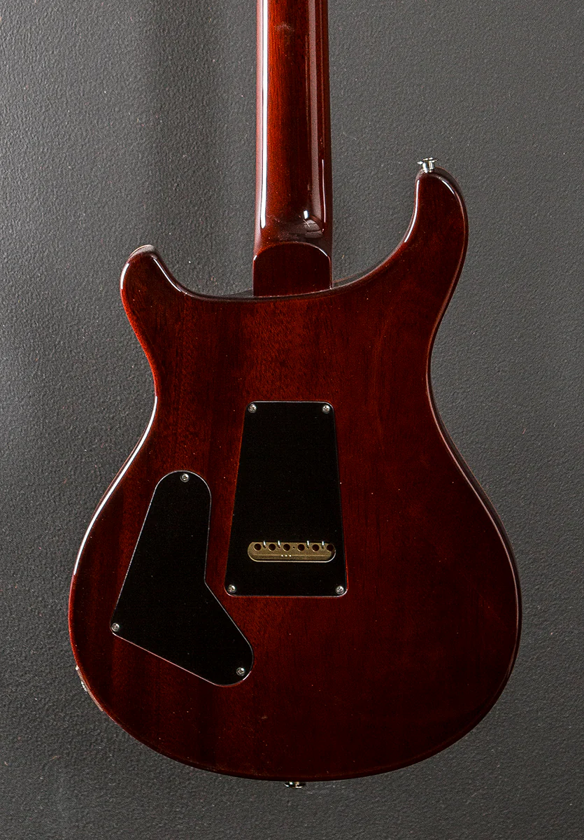 Custom 24 '25 - Image 4