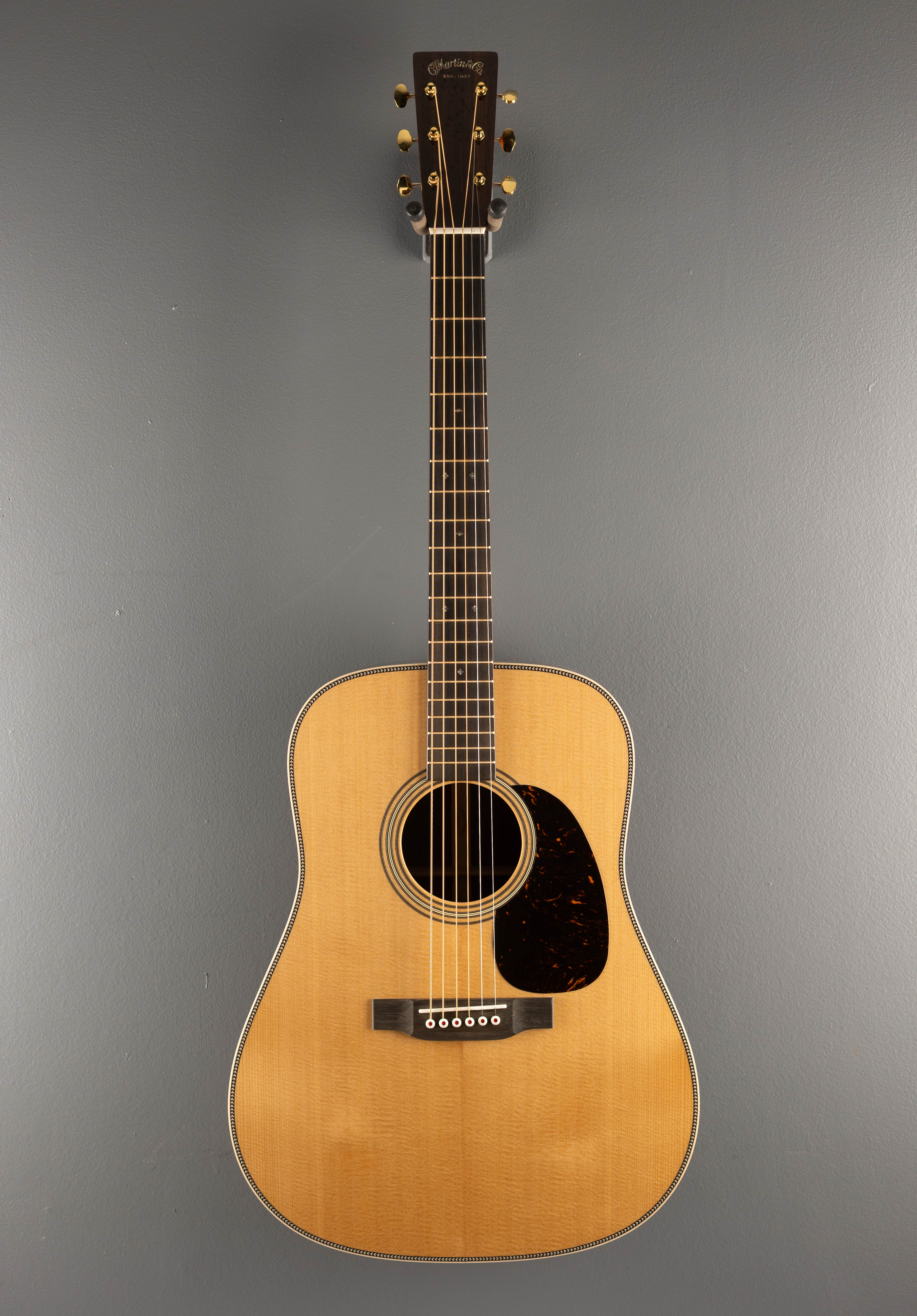 D-28 Modern Deluxe - Image 3