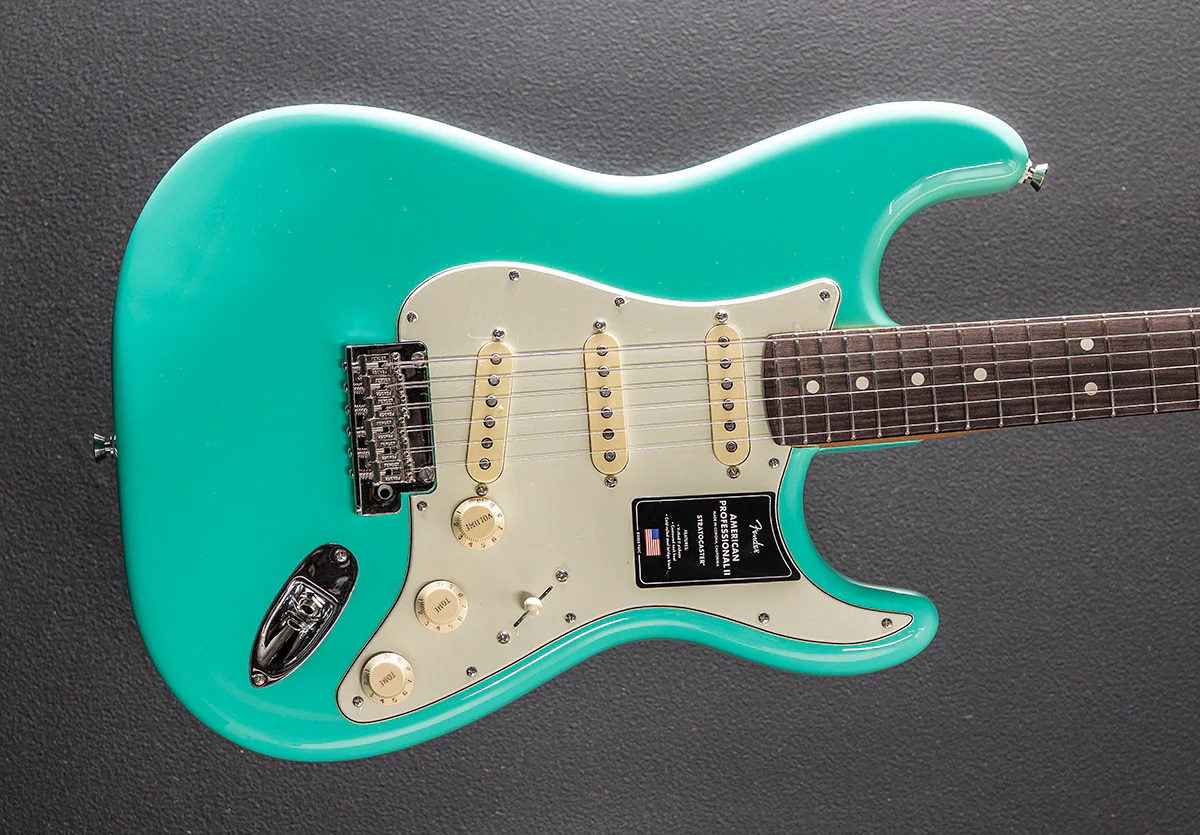 Dave's Guitar Shop Limited Edition American Professional II Stratocaster - Seafoam Green