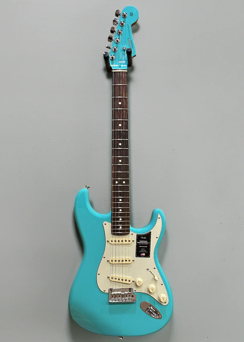 Dave's Guitar Shop Limited Edition American Professional II Stratocaster - Seafoam Green - Image 3