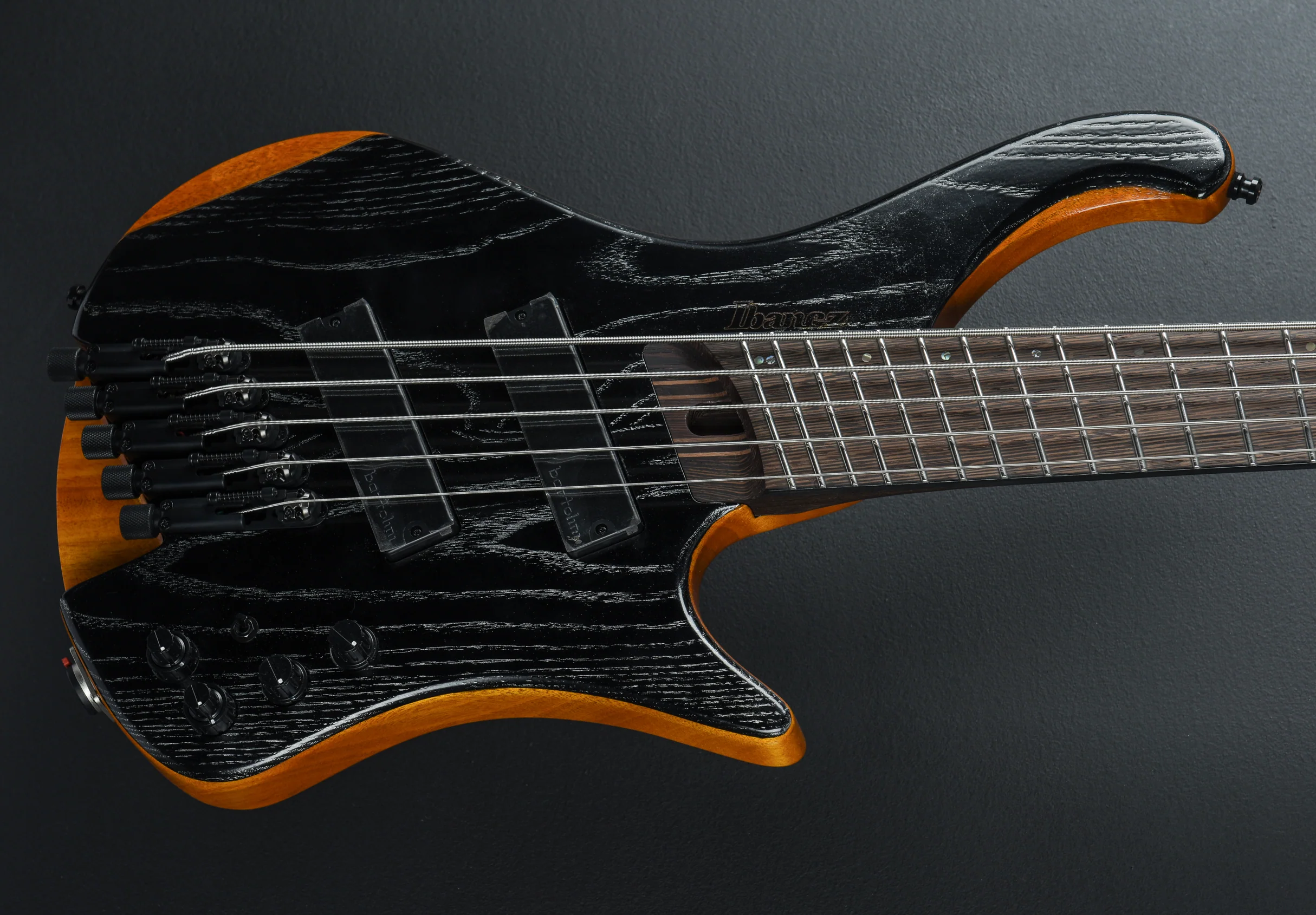 EHB1135MS - Silver Wave Black Low Gloss